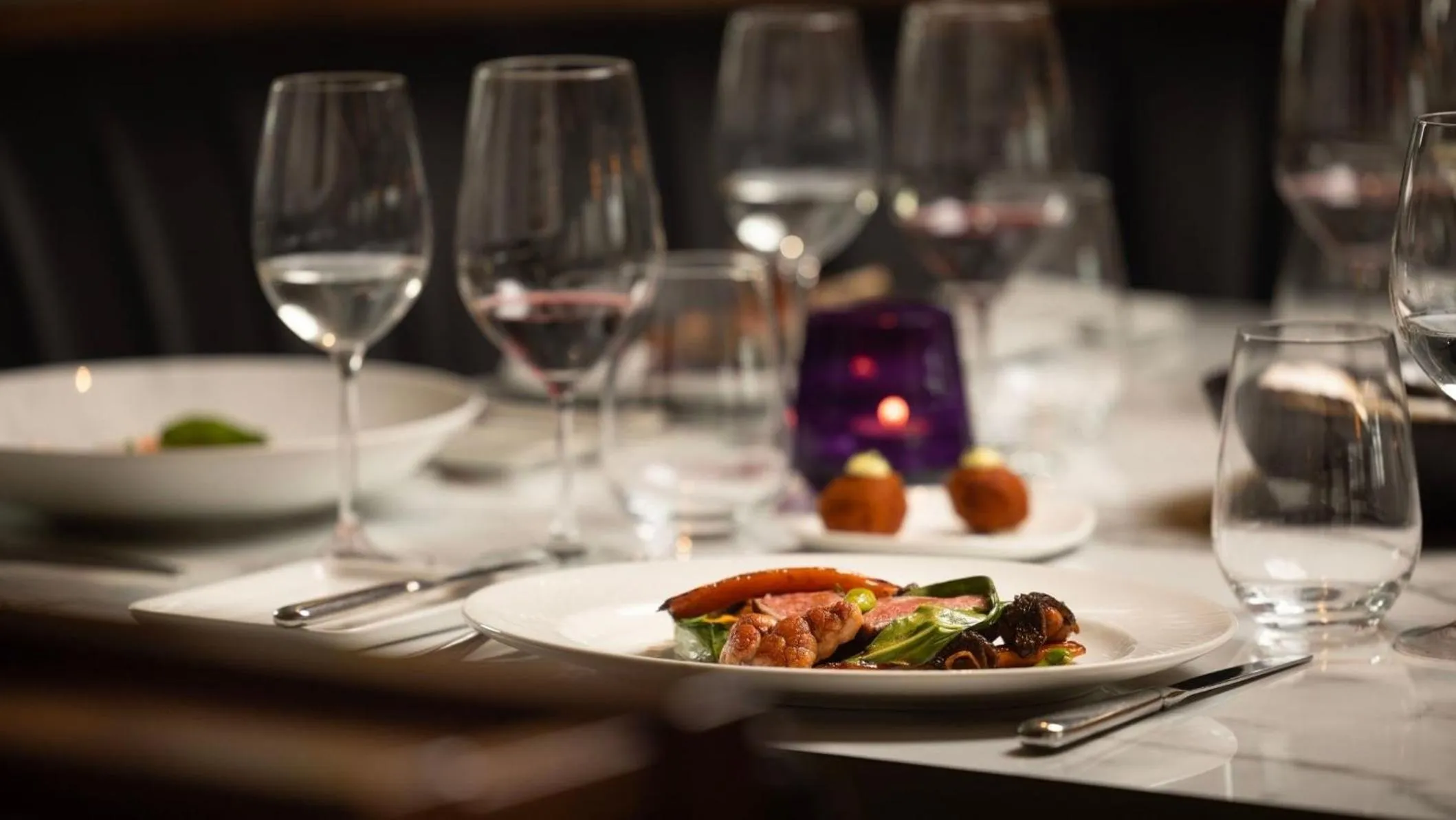 Restaurant/places to eat in voco The Club - Dublin Gateway by IHG