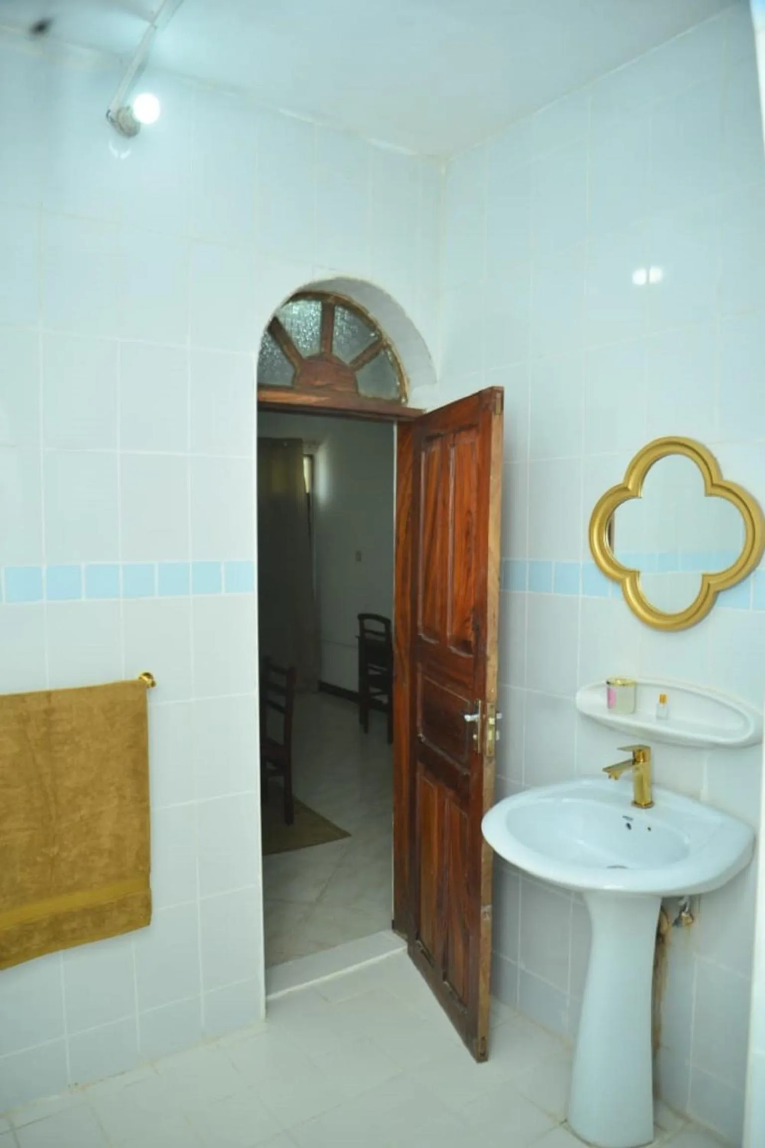 Shower in La Neisha Hotel Zanzibar