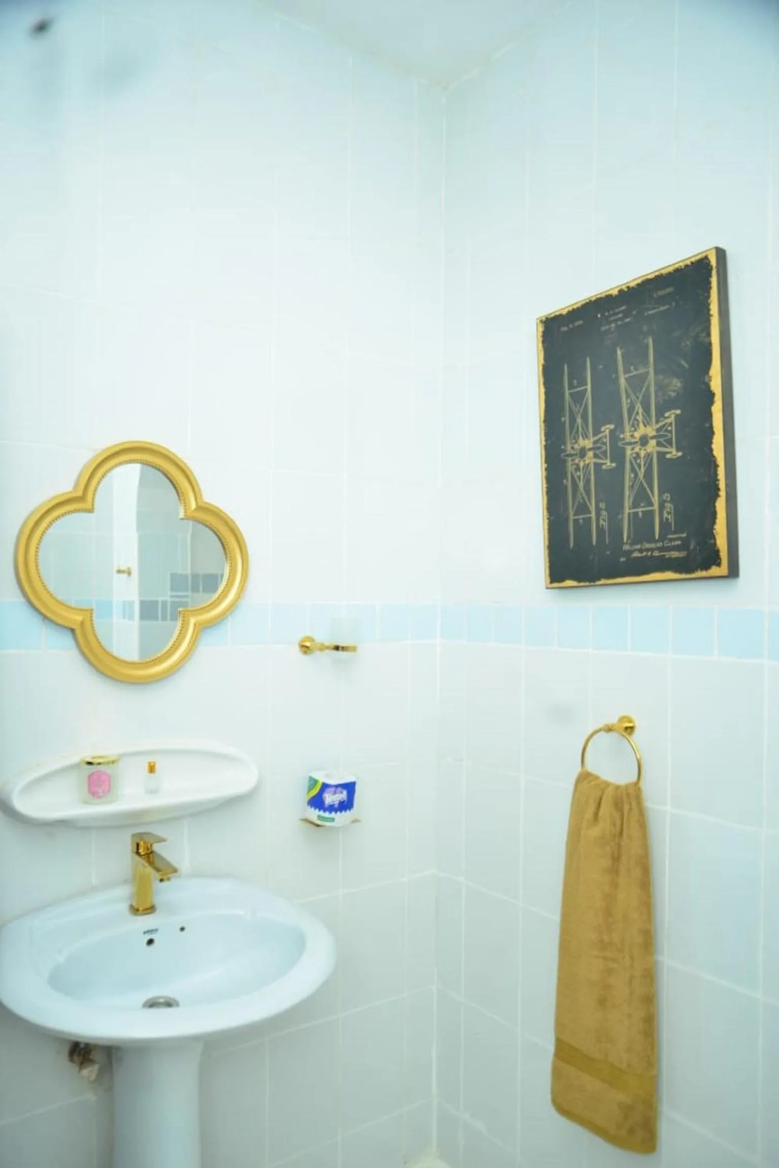 Shower in La Neisha Hotel Zanzibar