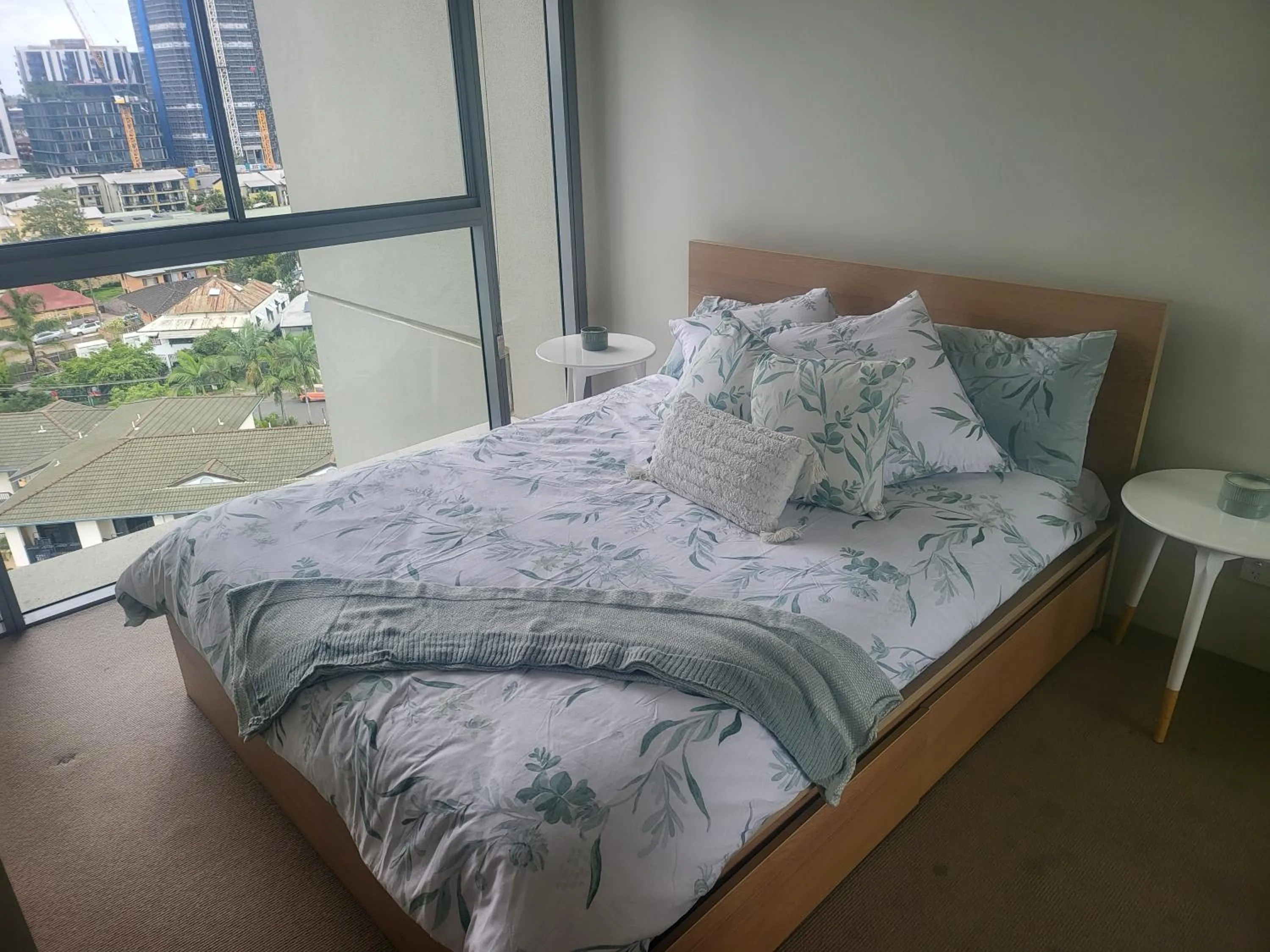 Light apartment in amazing central location