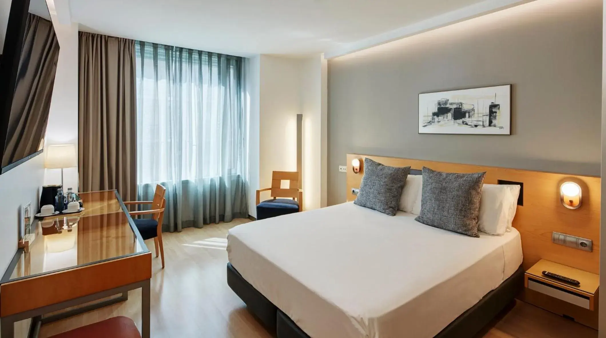 Photo of the whole room, Bed in Sercotel Caspe Photo of the whole room, Bed in Sercotel Caspe