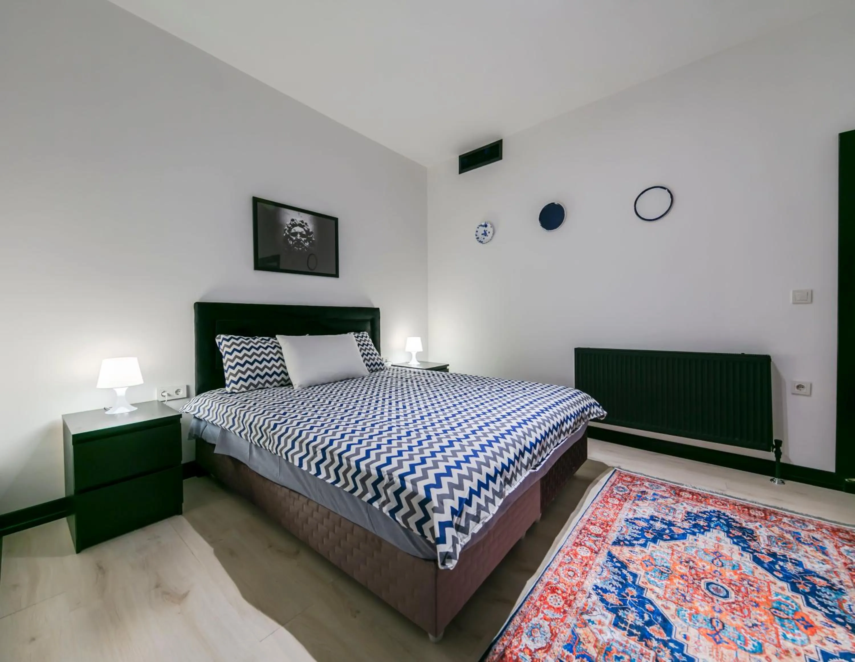 Bedroom, Bed in Hexa Suites Hotel