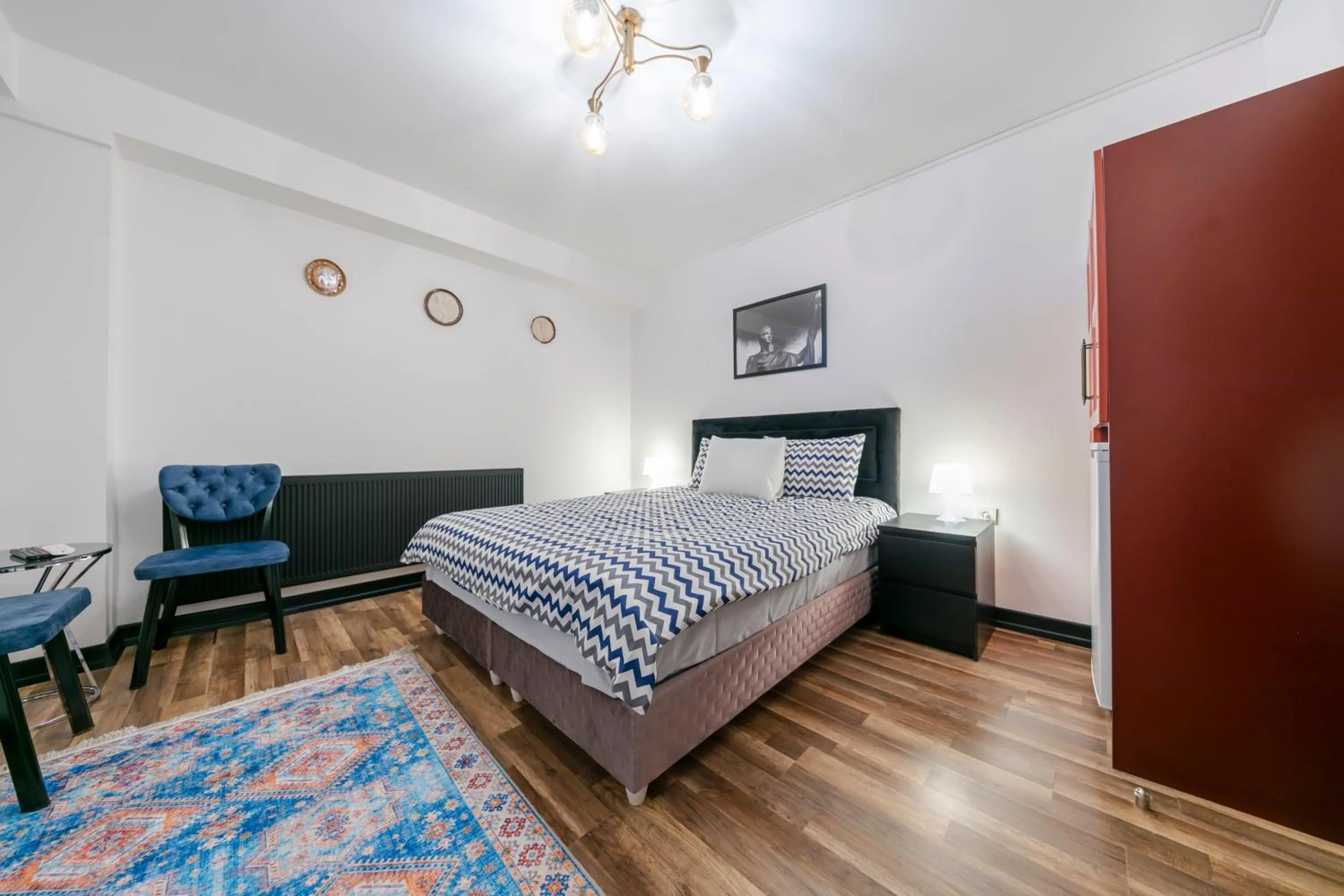 Massage, Bed in Hexa Suites Hotel