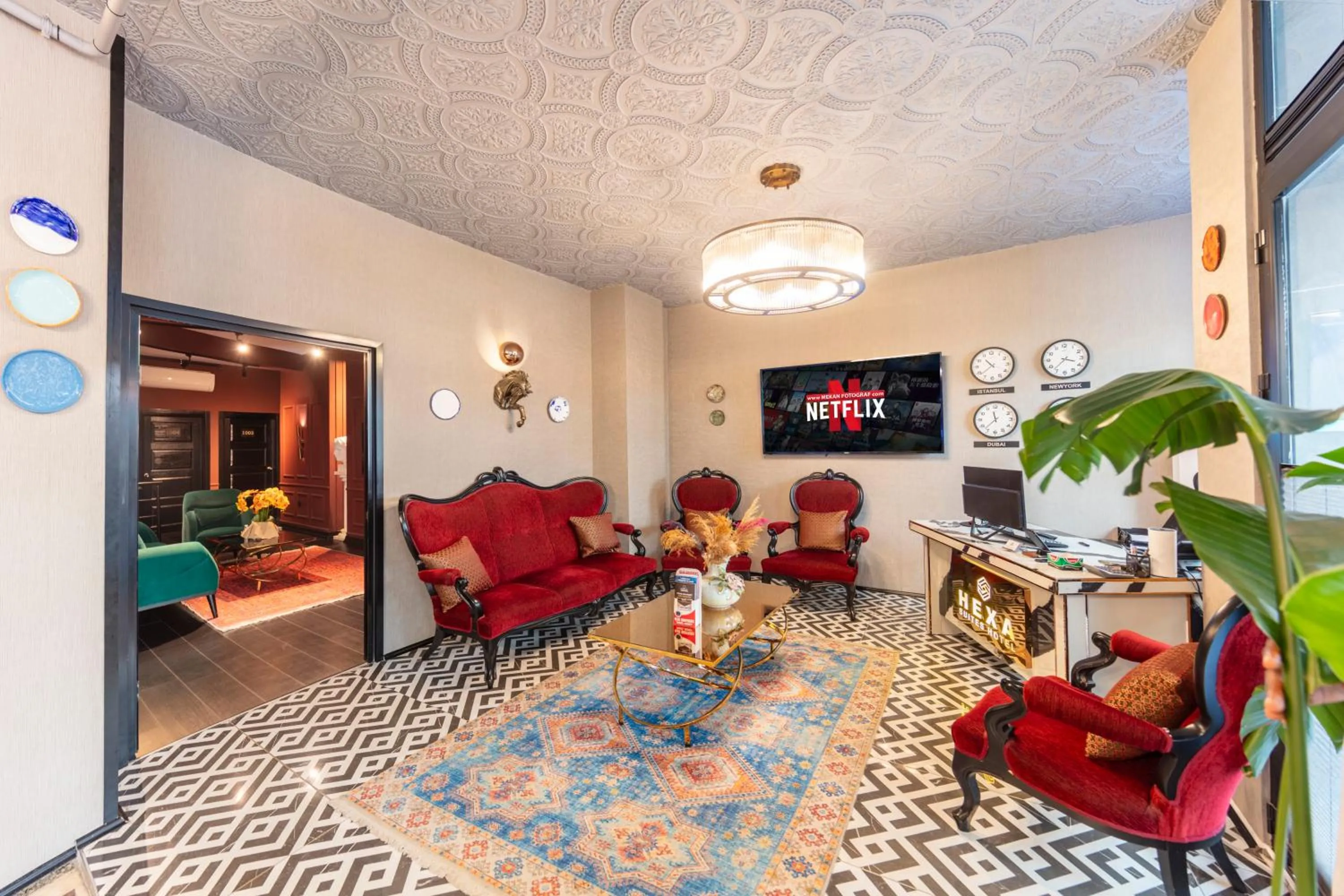 Lobby or reception in Hexa Suites Hotel