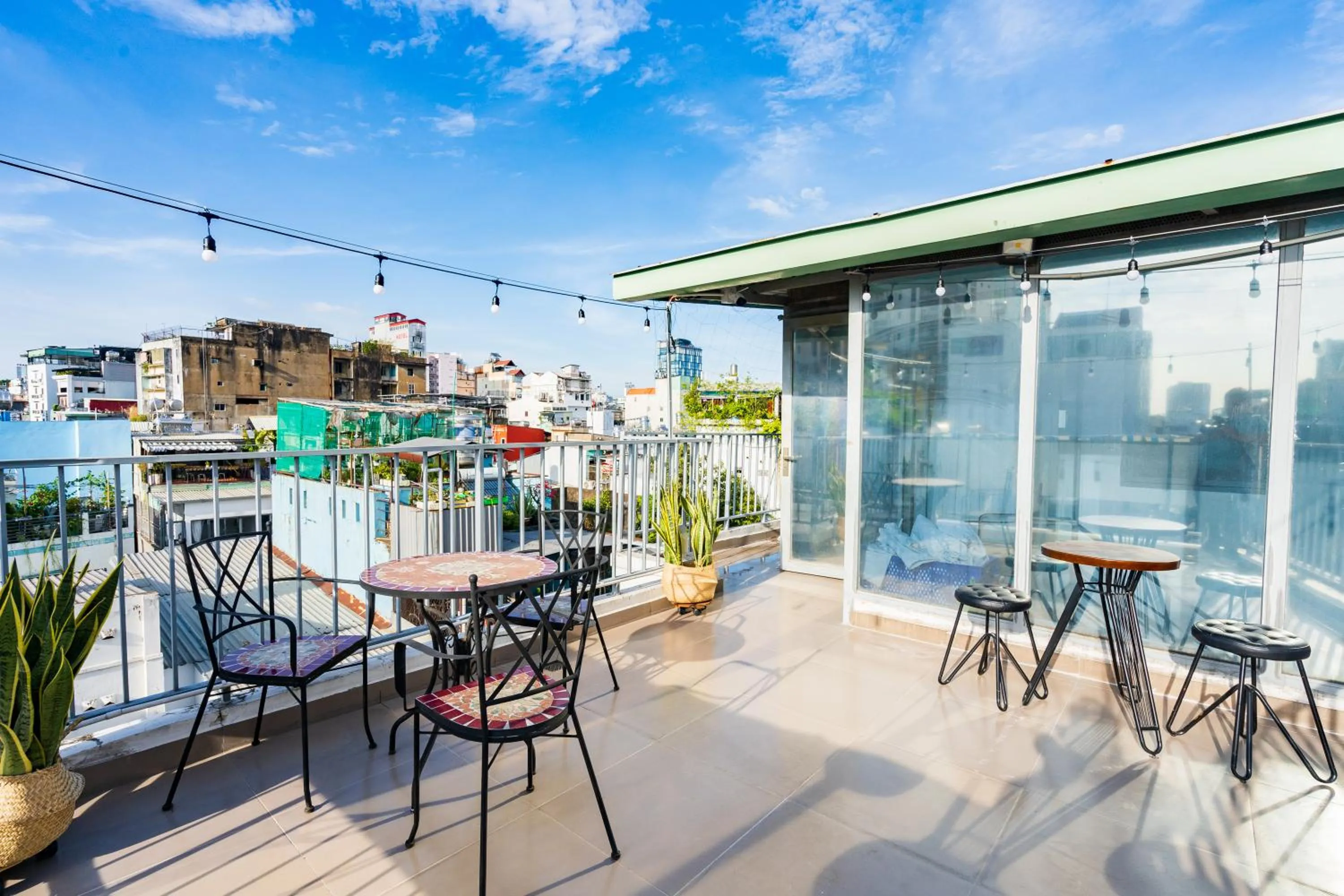 Property building in Ekomo Home 102 - Central Saigon