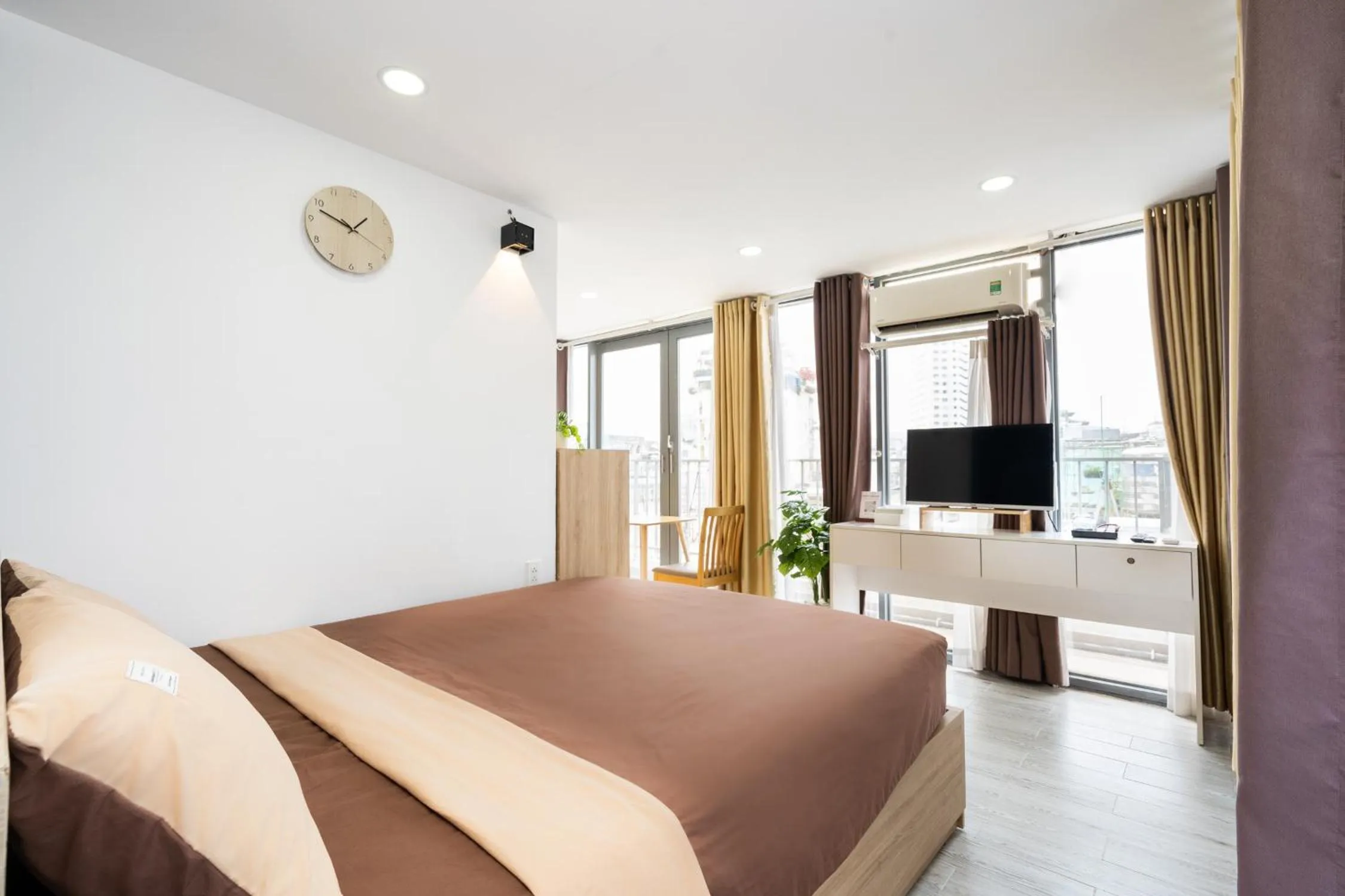 Bed in Ekomo Home 102 - Central Saigon