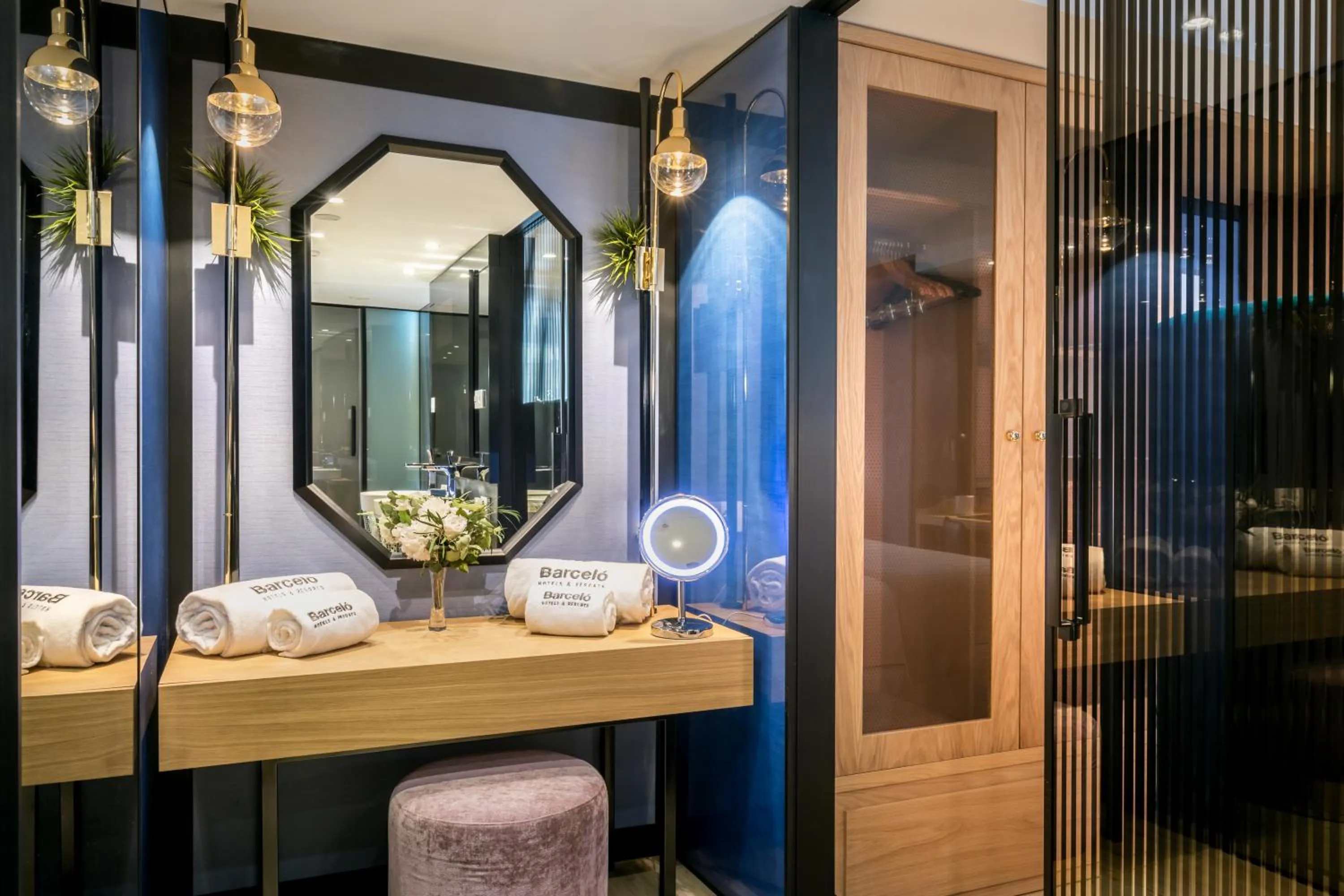 Bathroom in Barceló Imagine