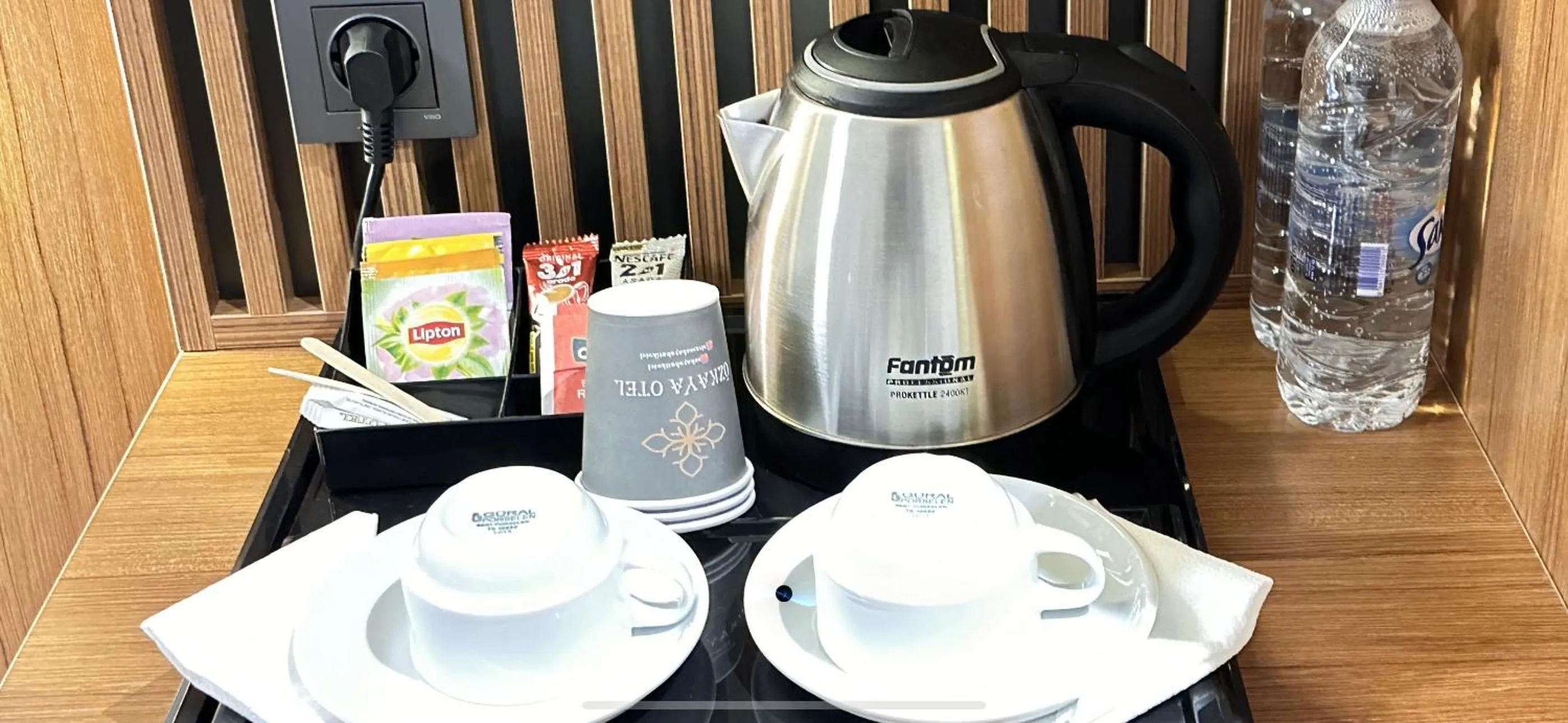 Coffee/tea facilities in Özkaya hotel