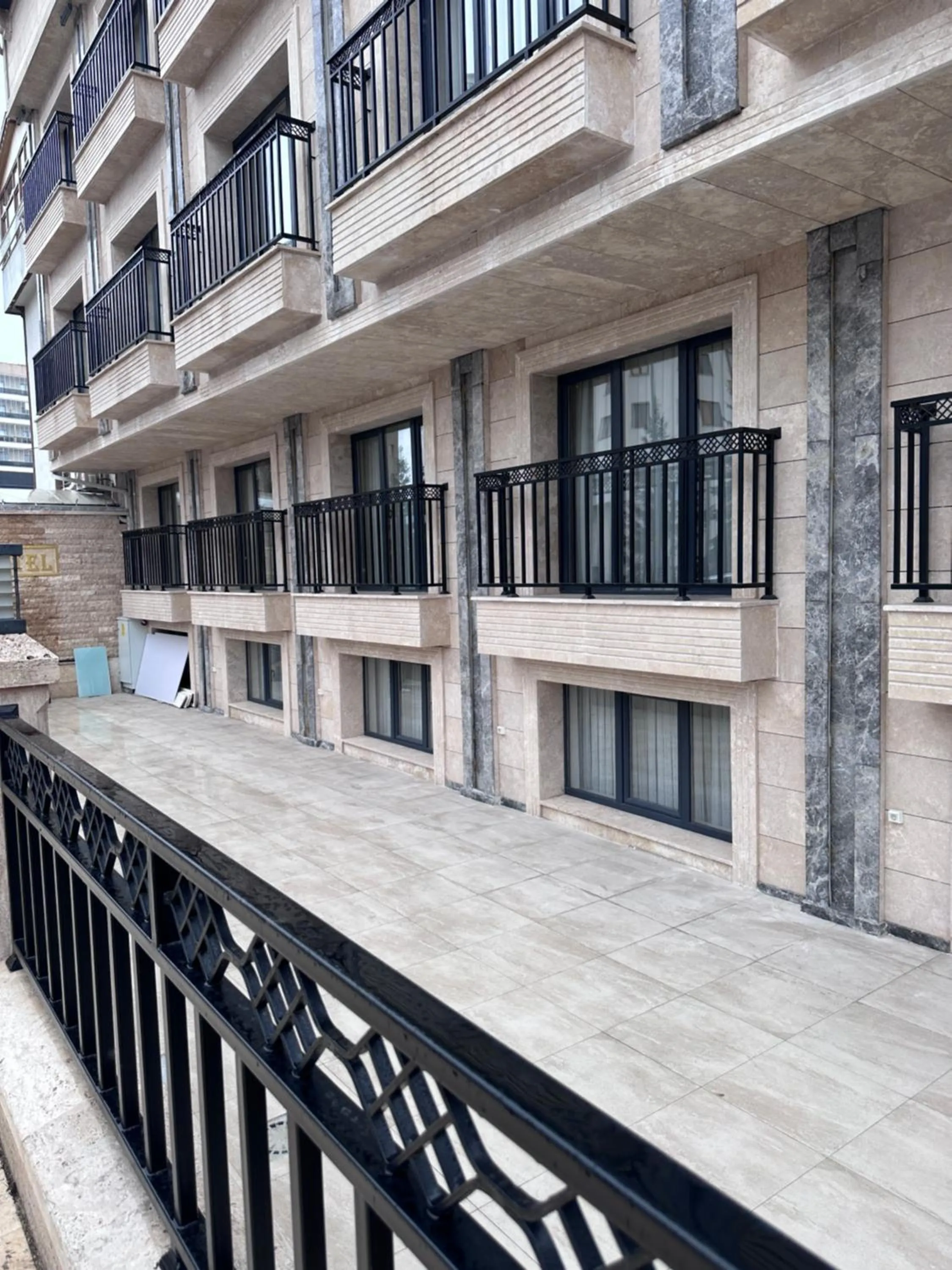 Quiet street view in Özkaya hotel