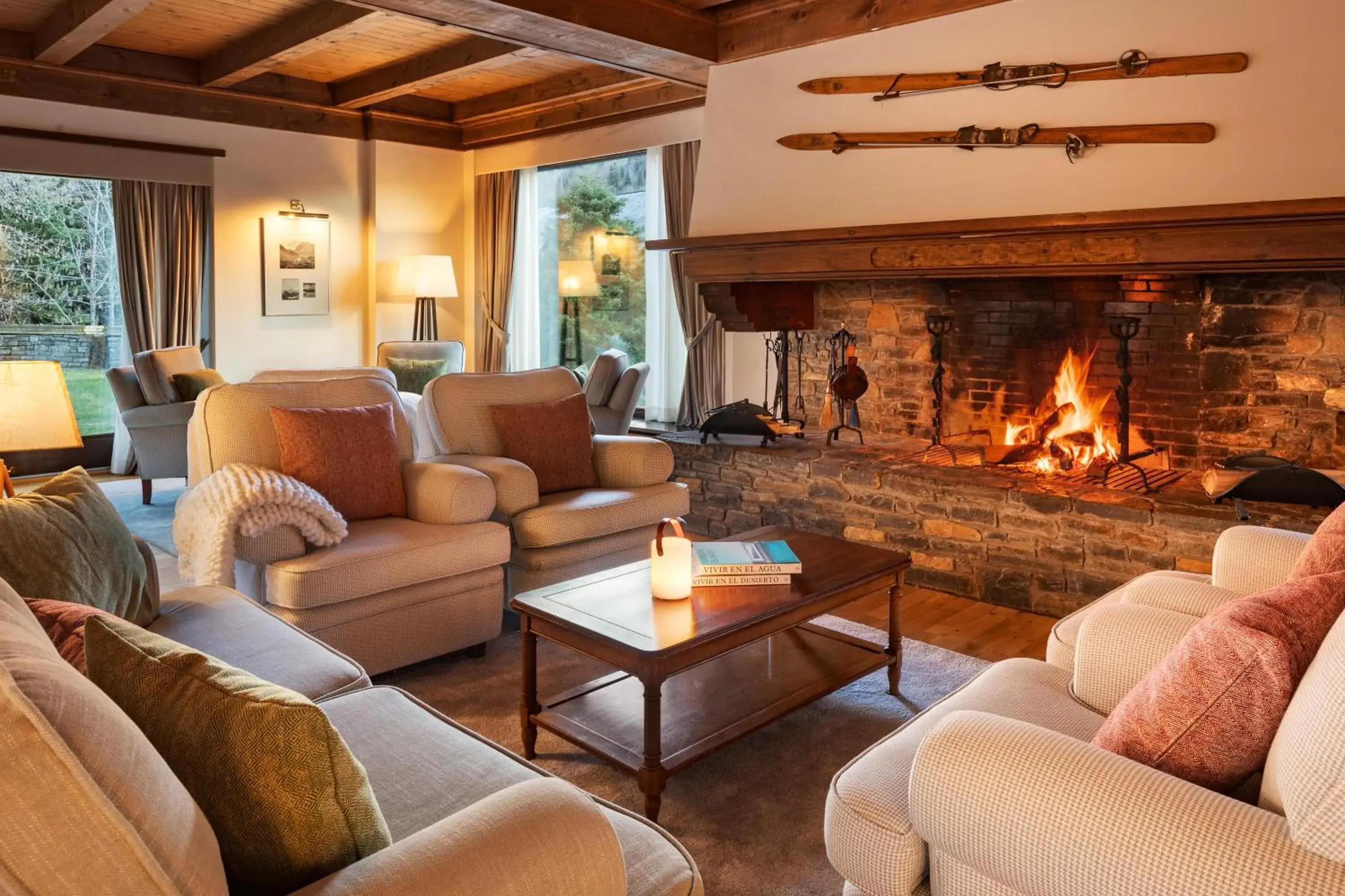 Lobby or reception in Meliá de Tredós Lobby or reception in Meliá de Tredós