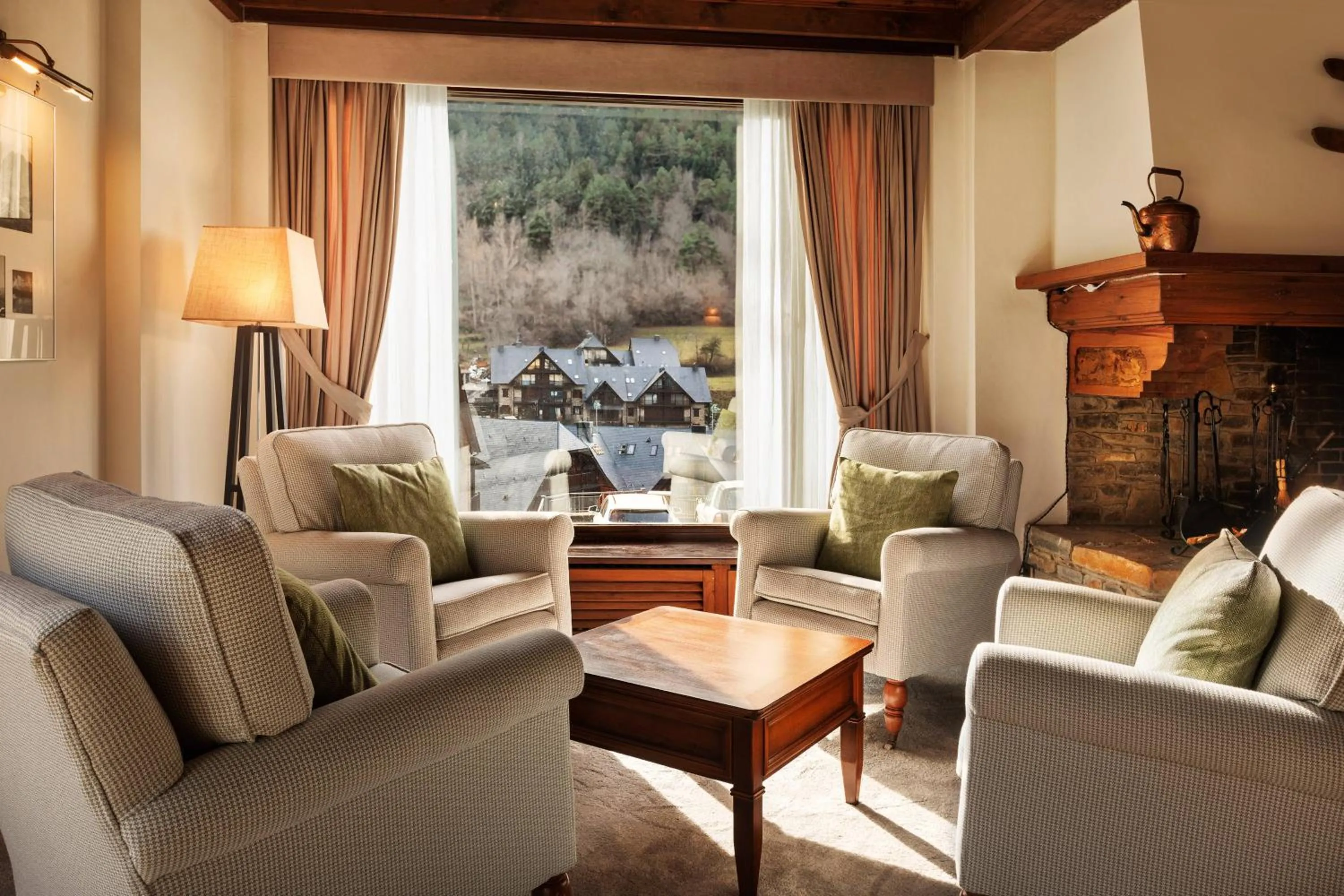 Property building in Meliá de Tredós