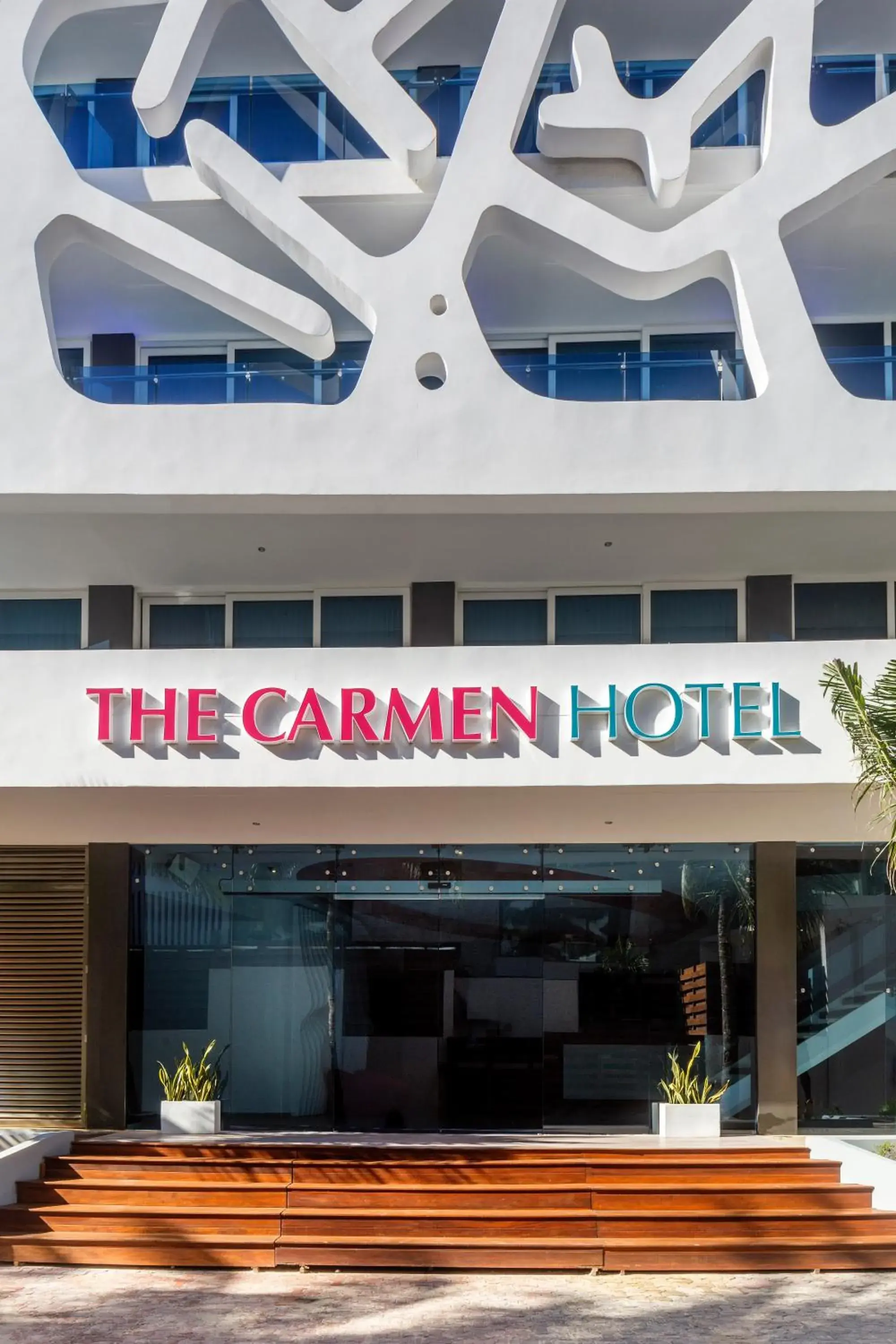 Facade/entrance in The Carmen Hotel - Ocean Front Facade/entrance in The Carmen Hotel - Ocean Front