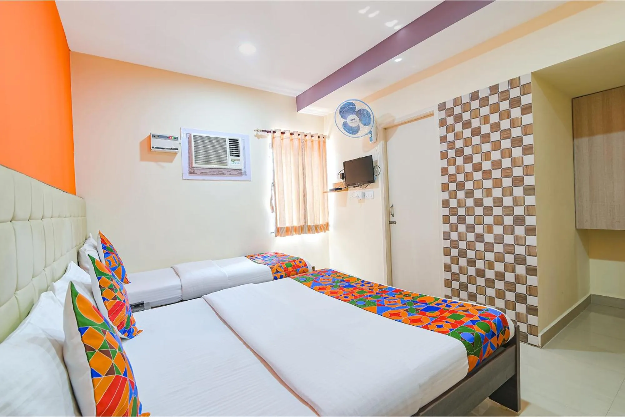 Bed in FabHotel VRJ Residency - 500M from Chennai Trade Center