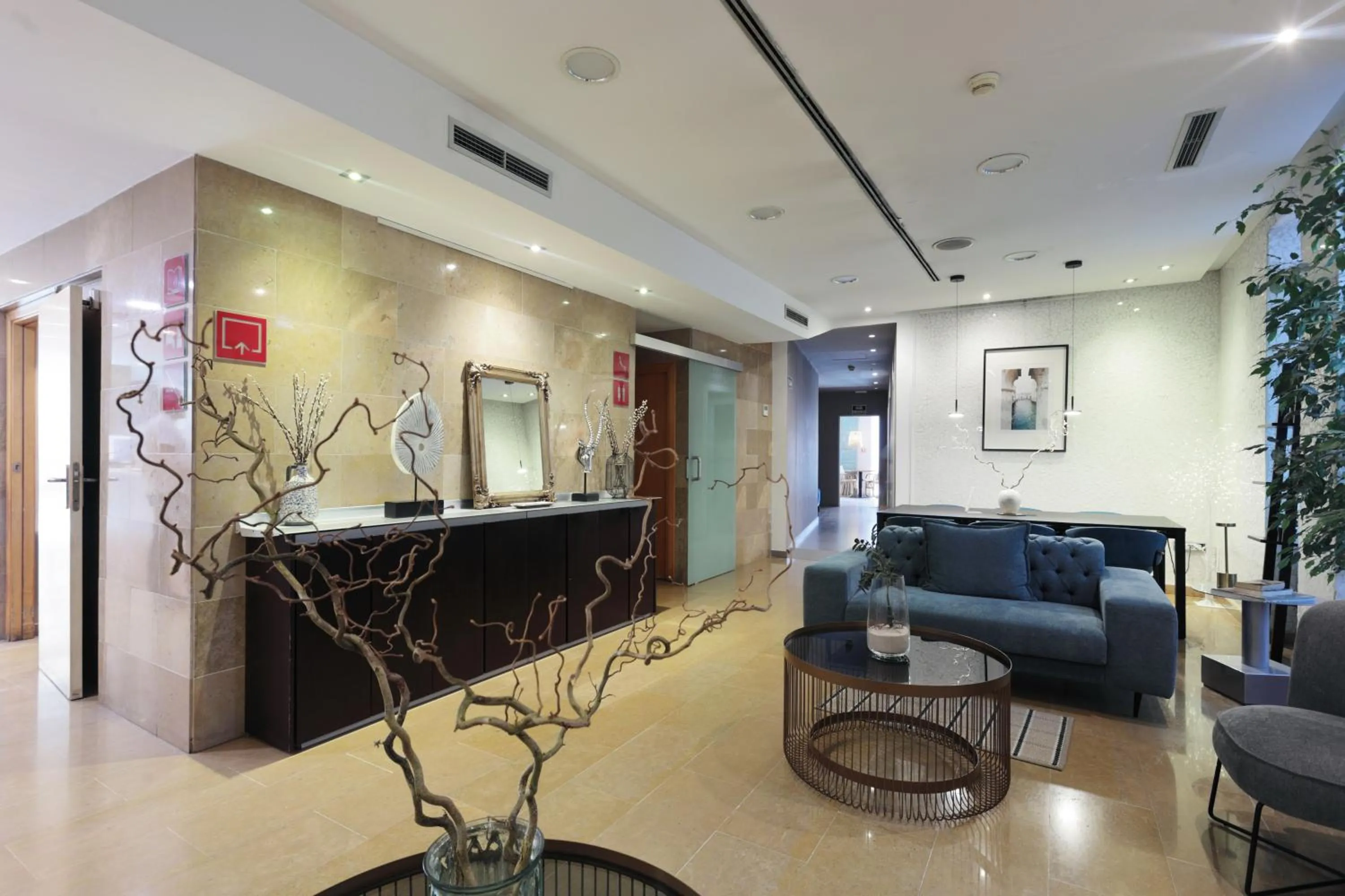 YOU & CO. J. Botánico Boutique