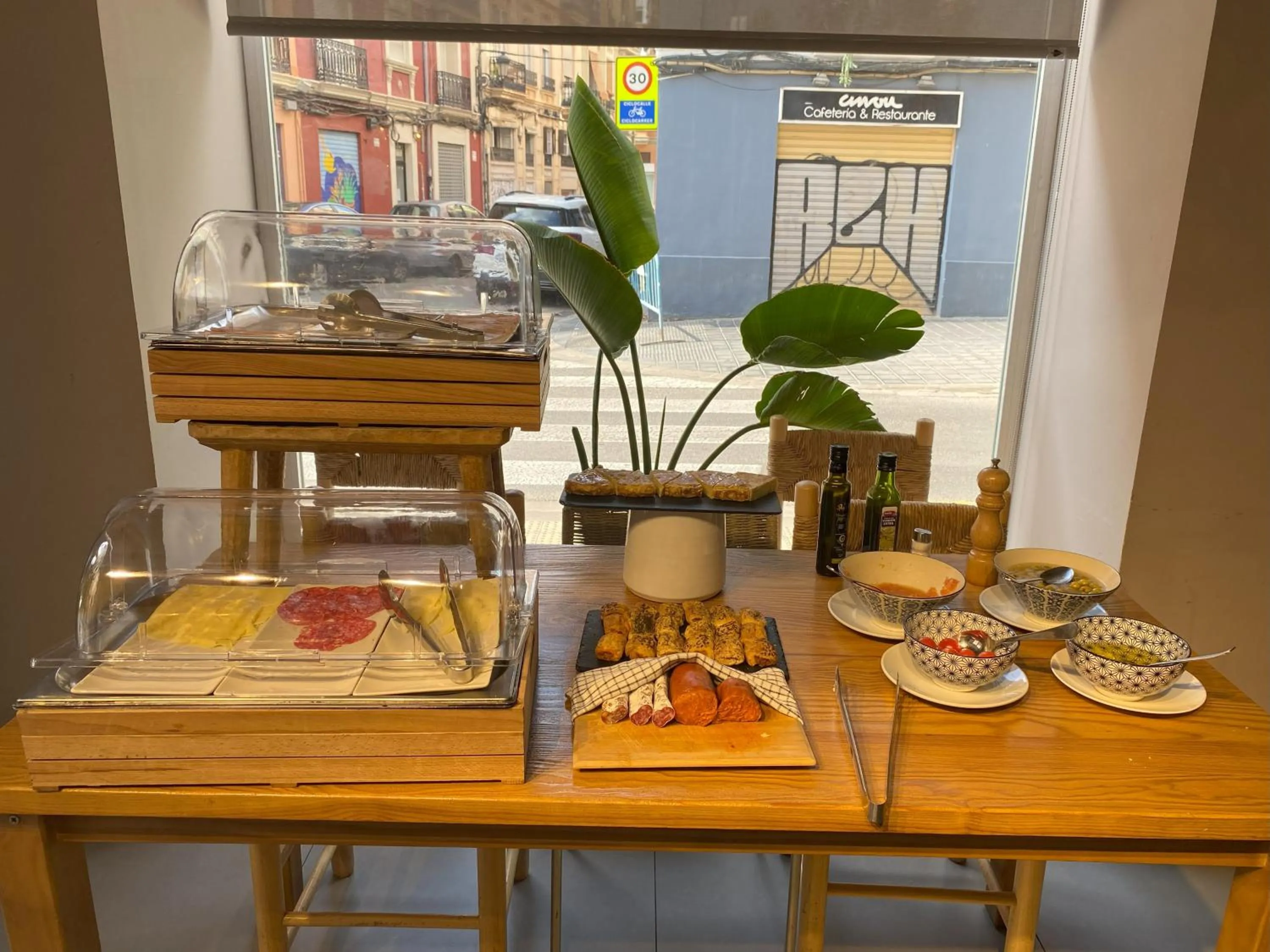 YOU & CO. J. Botánico Boutique