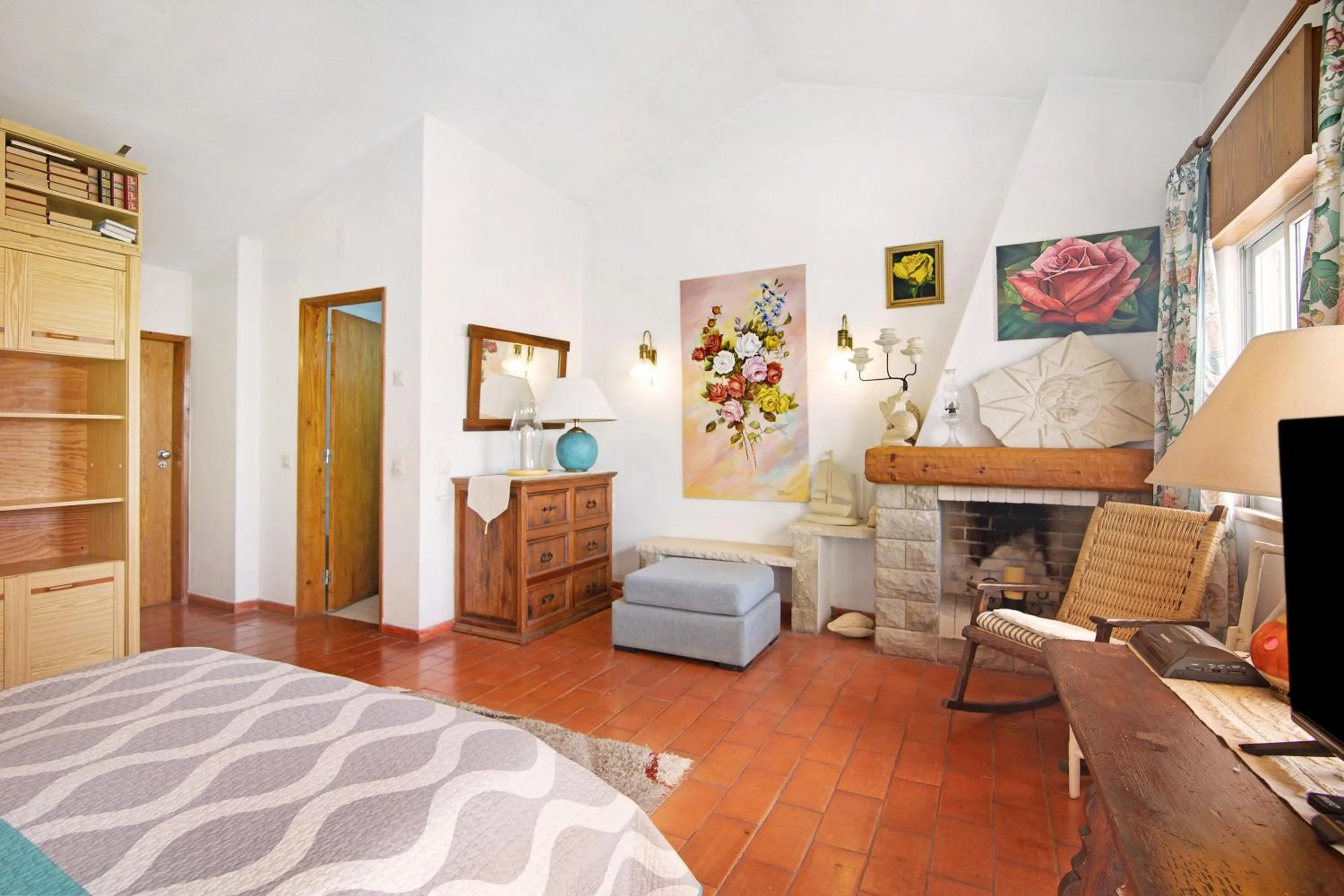 Property building, Bed in T3 Duplex Albufeira