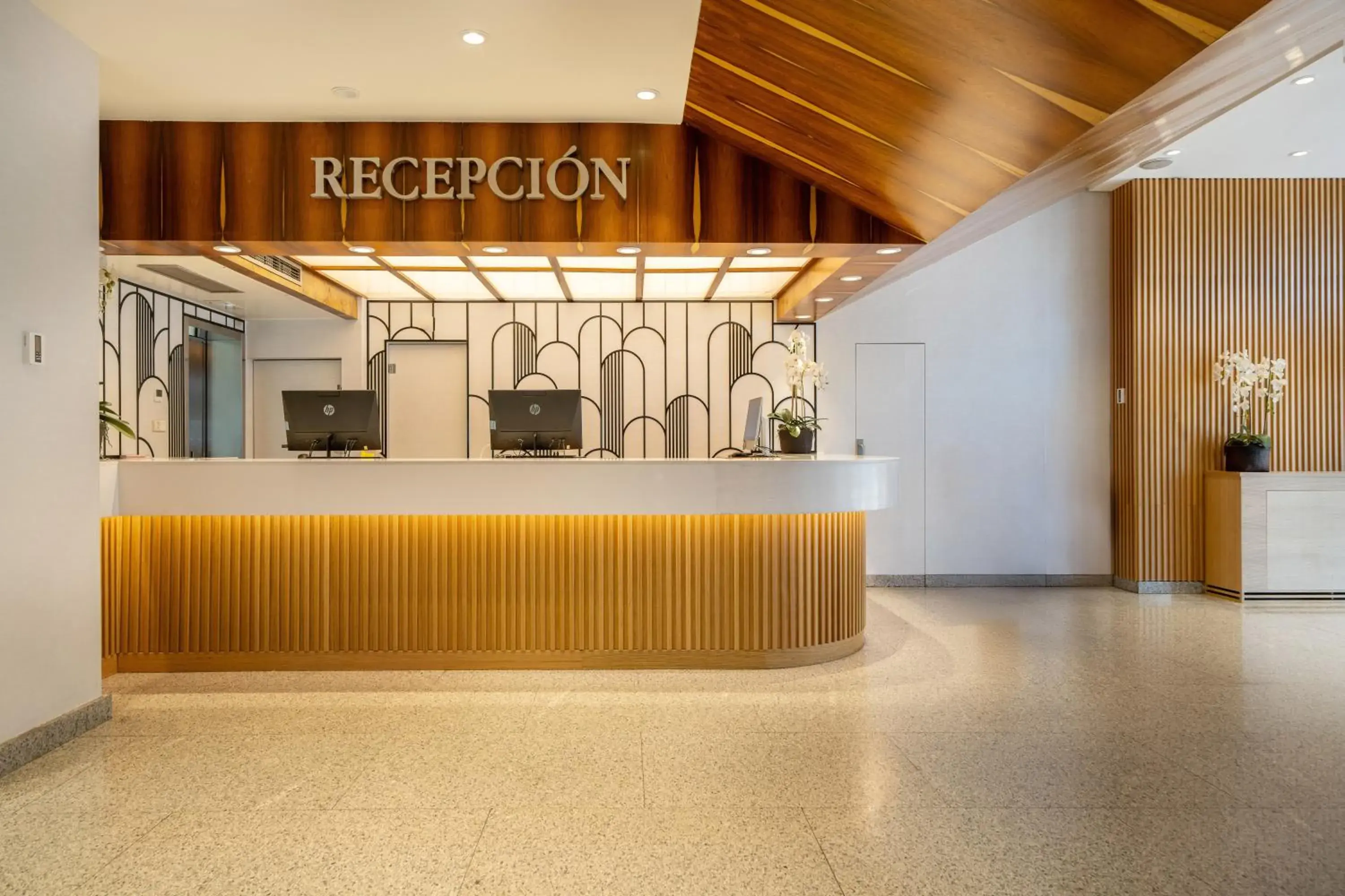 Lobby or reception in Exe Plaza Lobby or reception in Exe Plaza