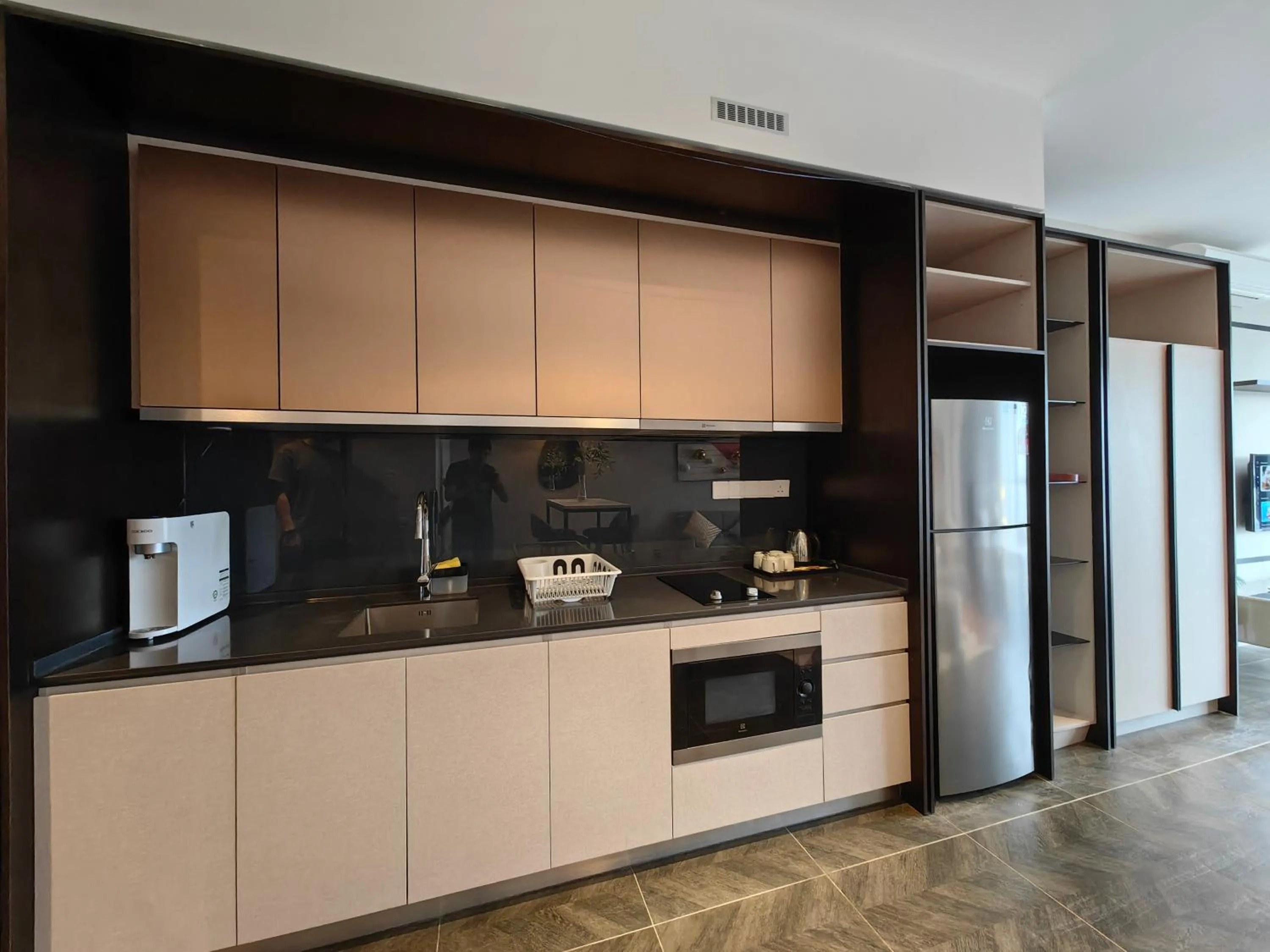 Scarletz Suites KLCC by De Harlequins Guesthouse