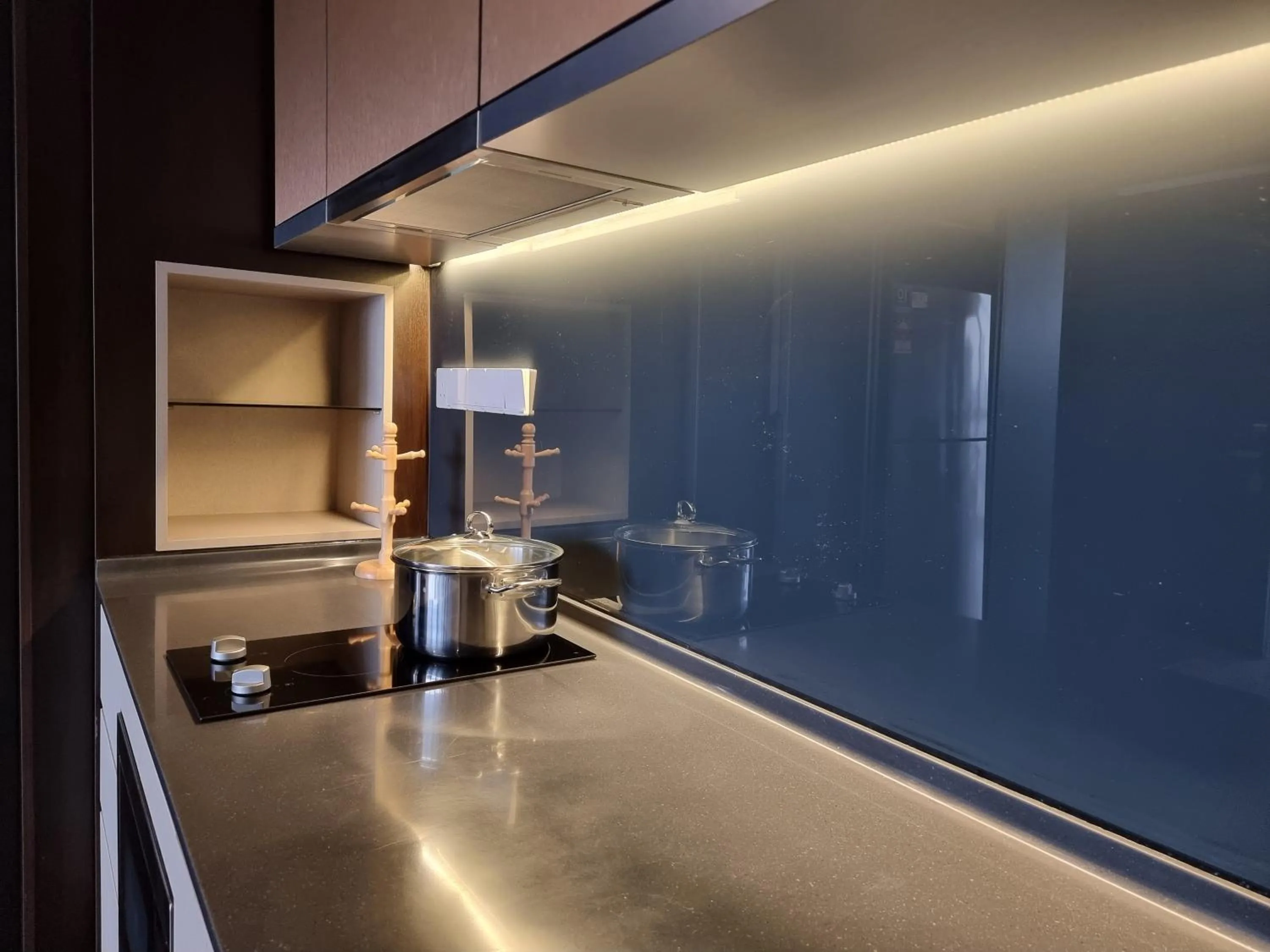 Scarletz Suites KLCC by De Harlequins Guesthouse