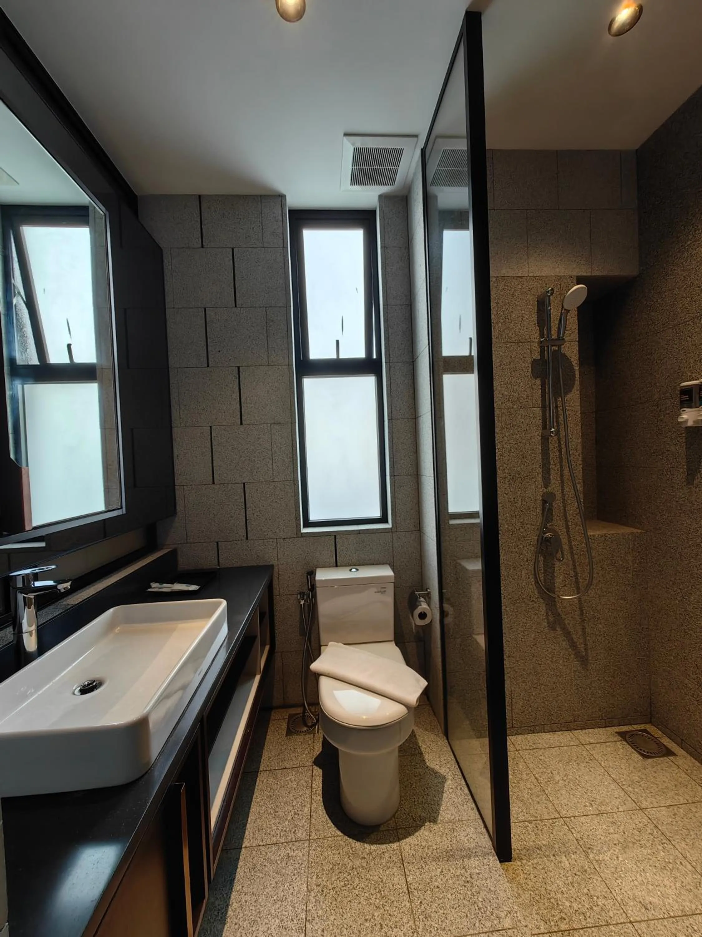 Scarletz Suites KLCC by De Harlequins Guesthouse