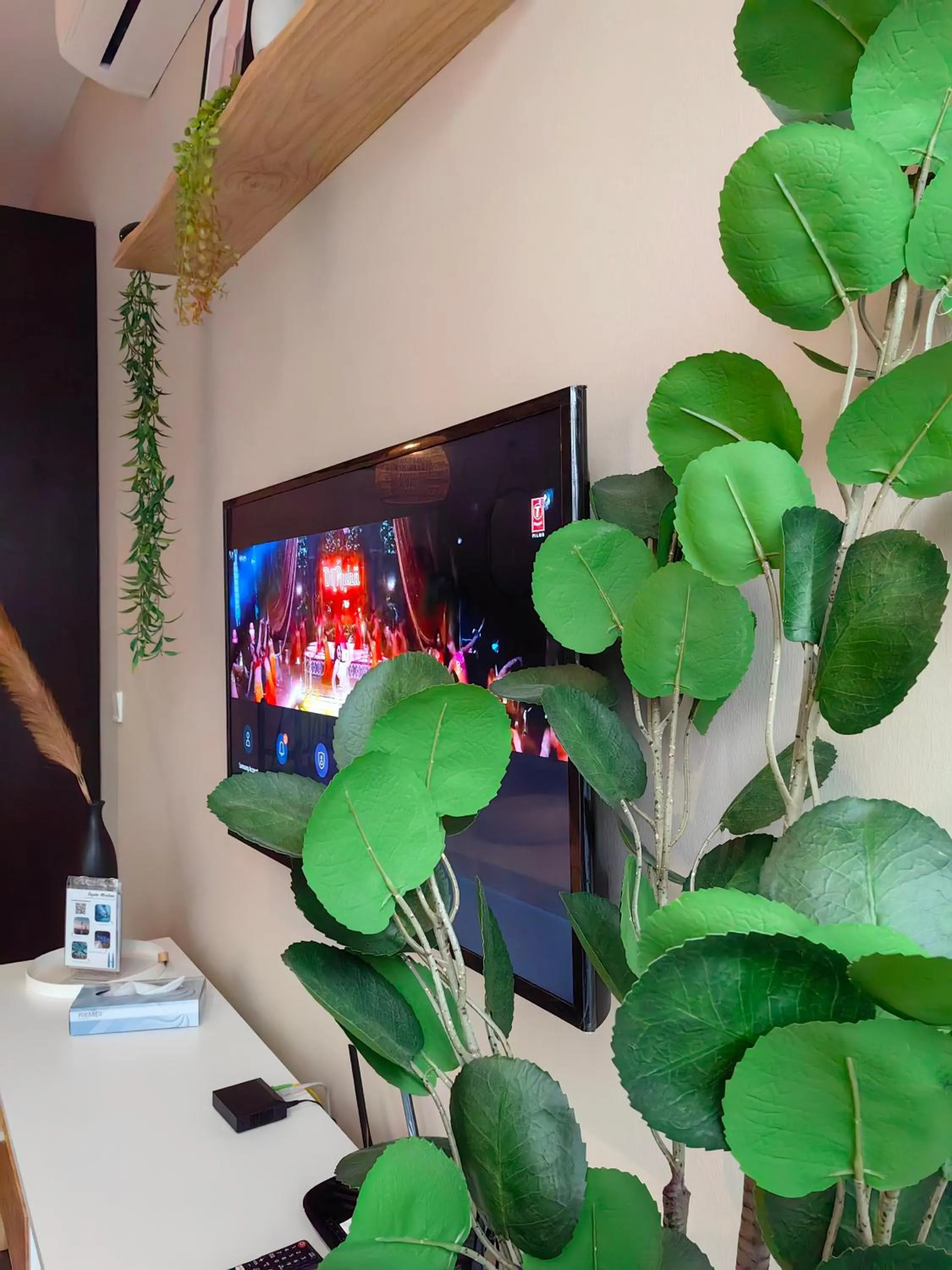 Scarletz Suites KLCC by De Harlequins Guesthouse