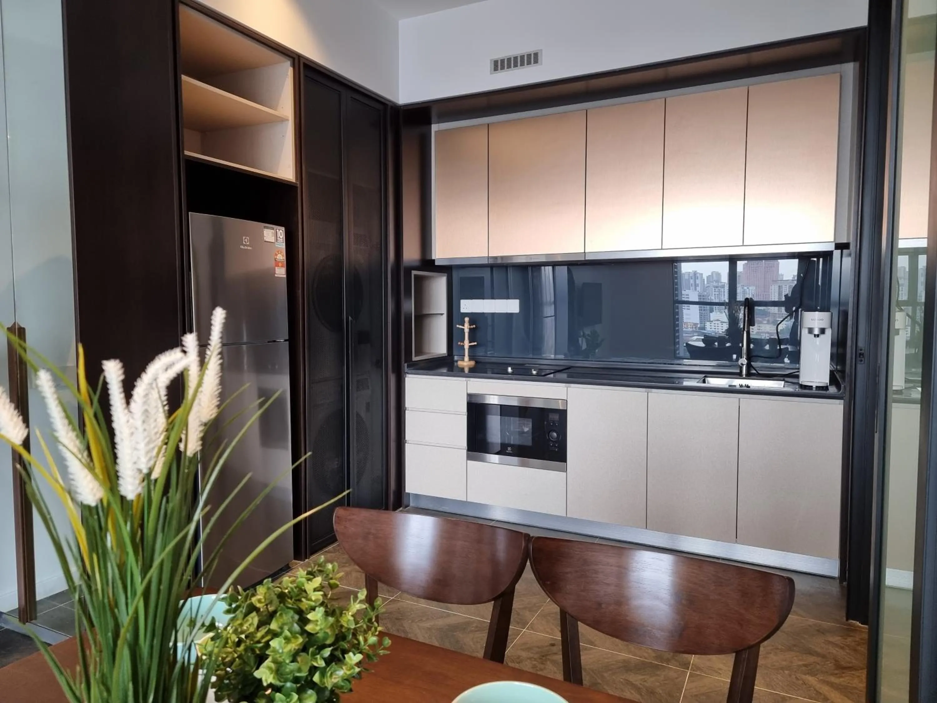 Scarletz Suites KLCC by De Harlequins Guesthouse