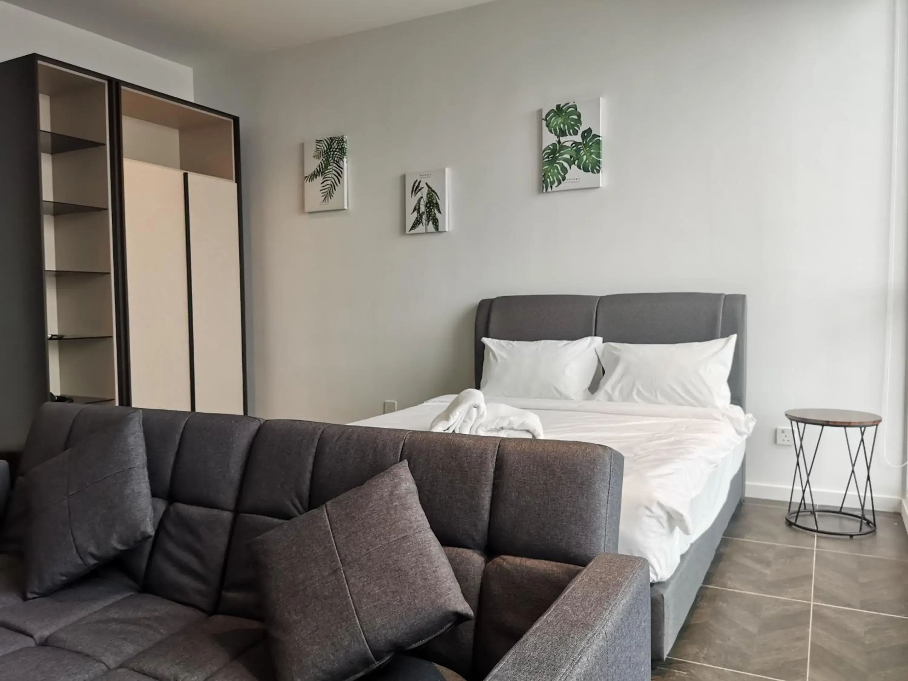 Bed in Scarletz Suites KLCC by De Harlequins Guesthouse Bed in Scarletz Suites KLCC by De Harlequins Guesthouse