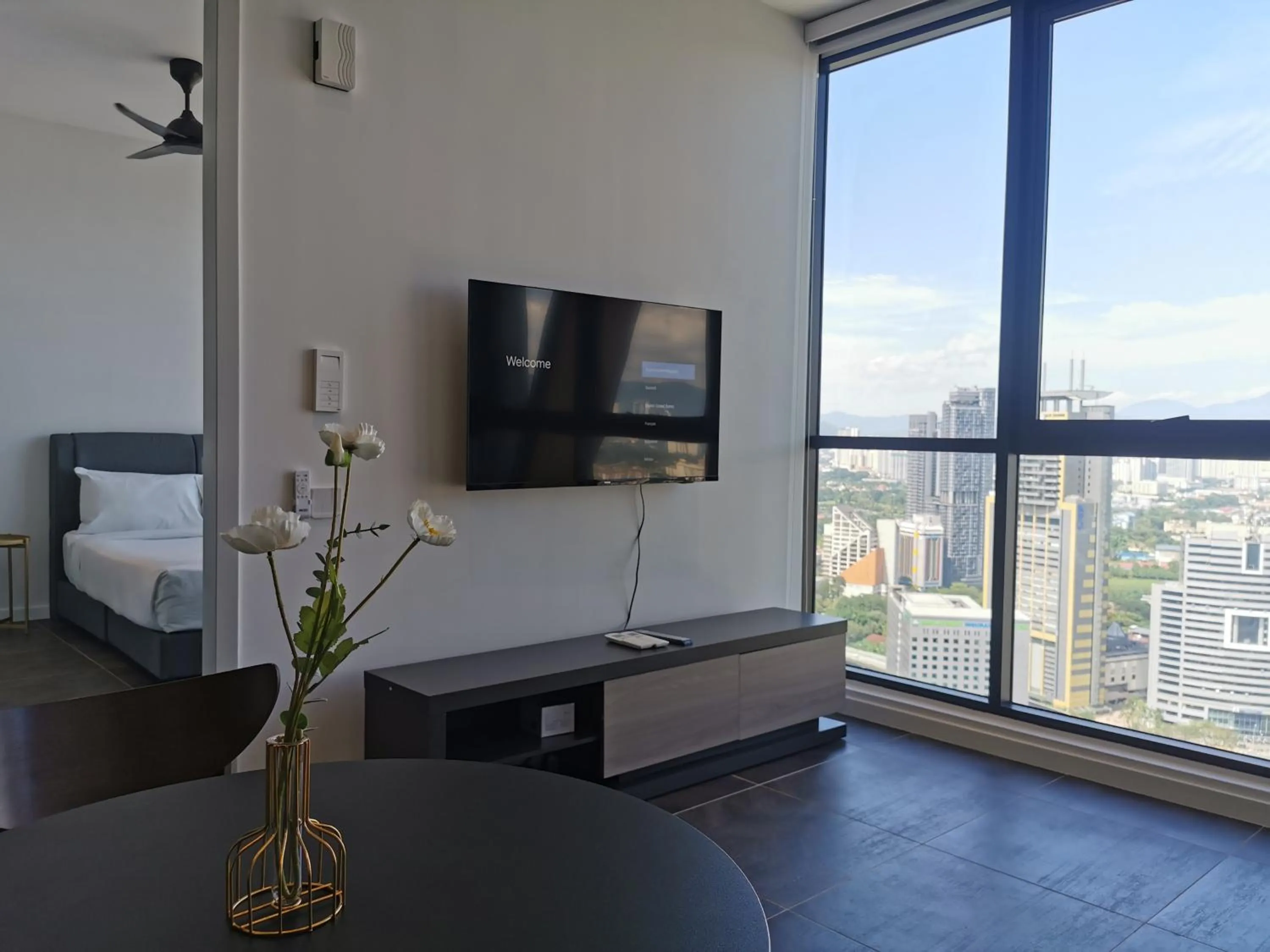 Bed in Scarletz Suites KLCC by De Harlequins Guesthouse