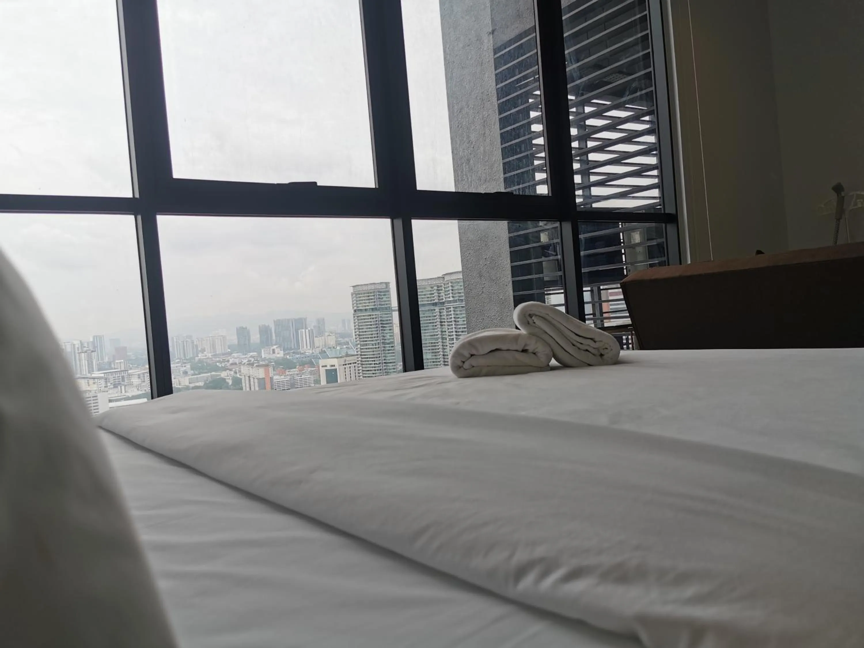 Bed in Scarletz Suites KLCC by De Harlequins Guesthouse