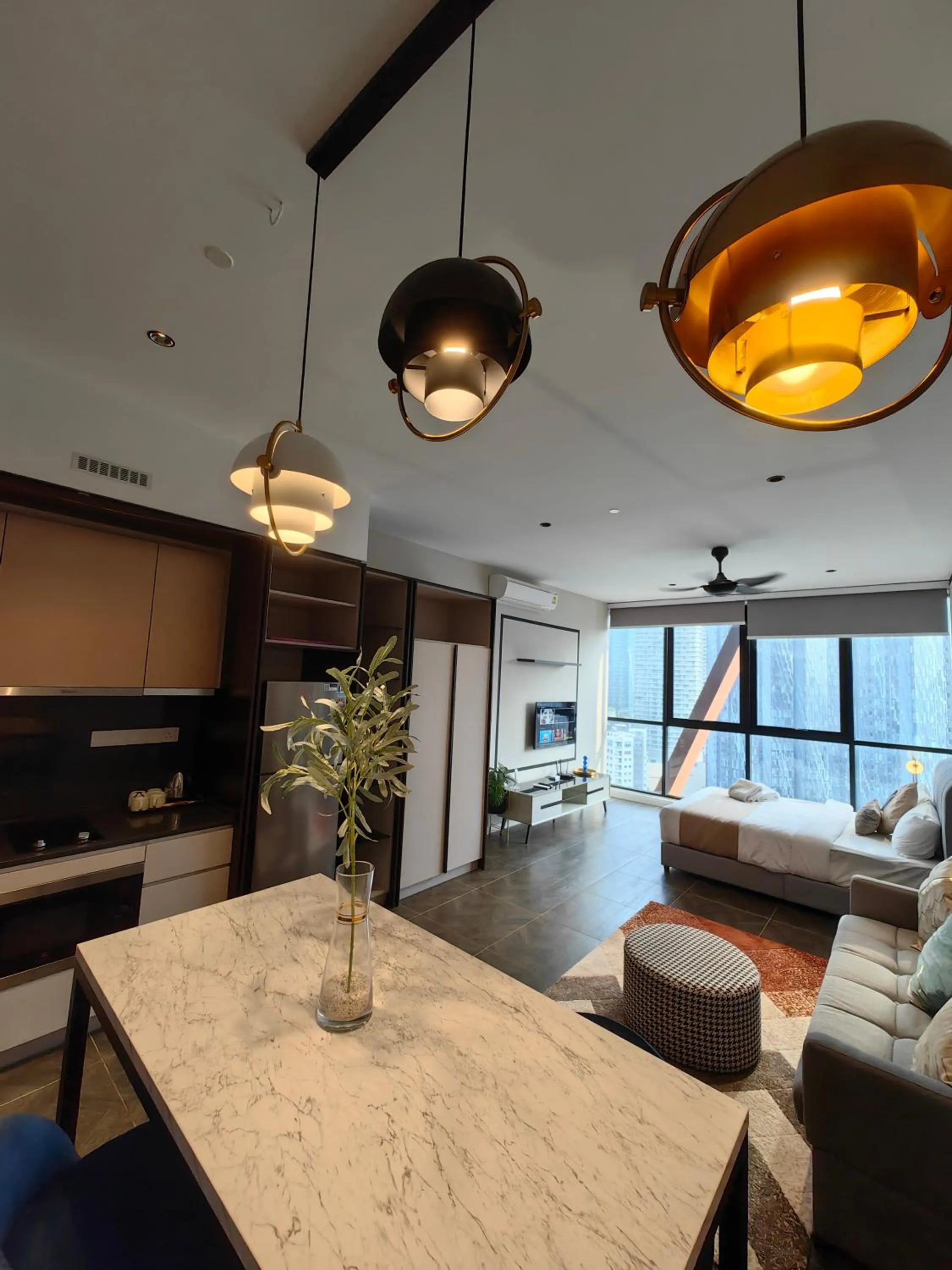 Scarletz Suites KLCC by De Harlequins Guesthouse