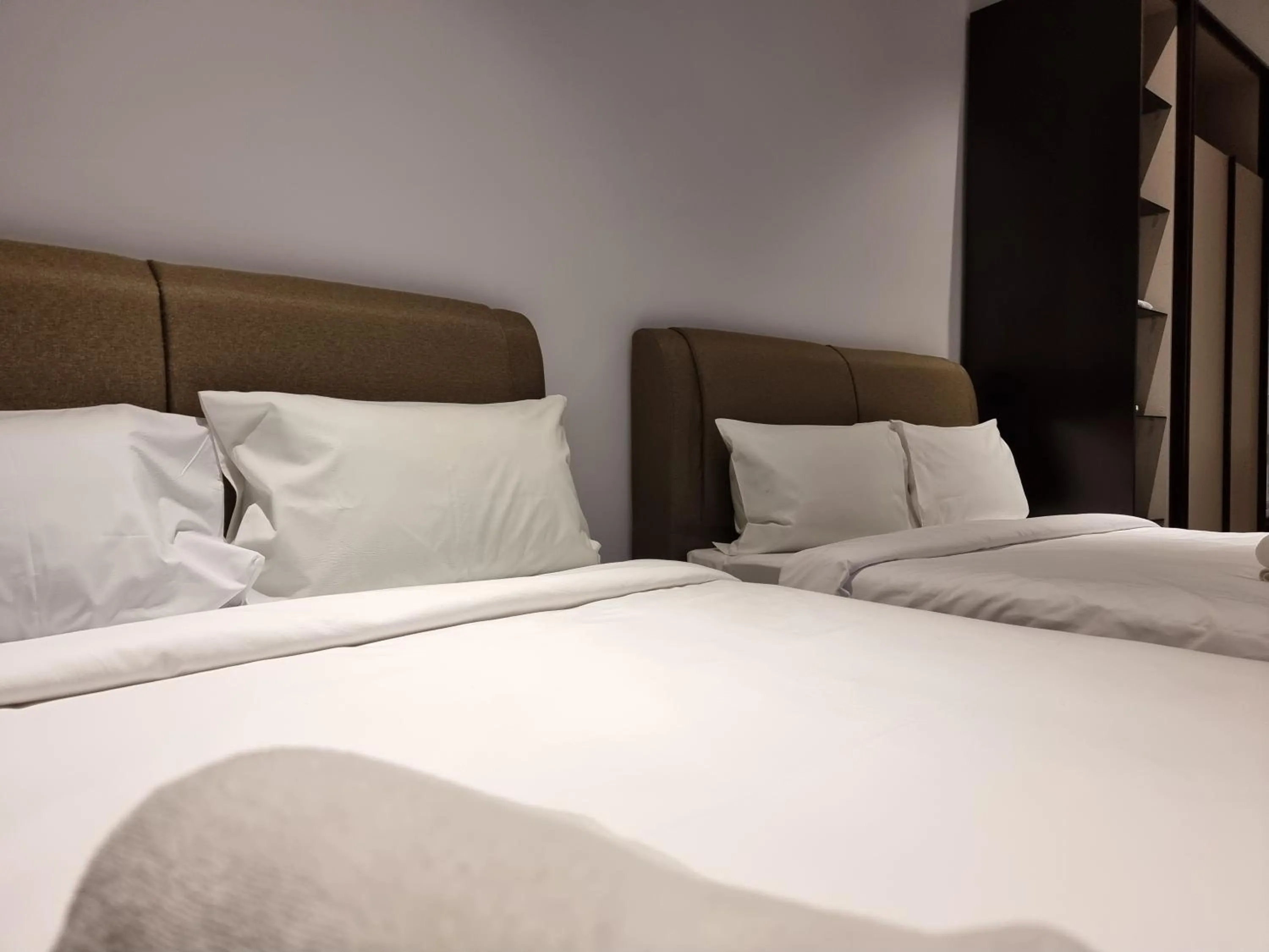 Bed in Scarletz Suites KLCC by De Harlequins Guesthouse