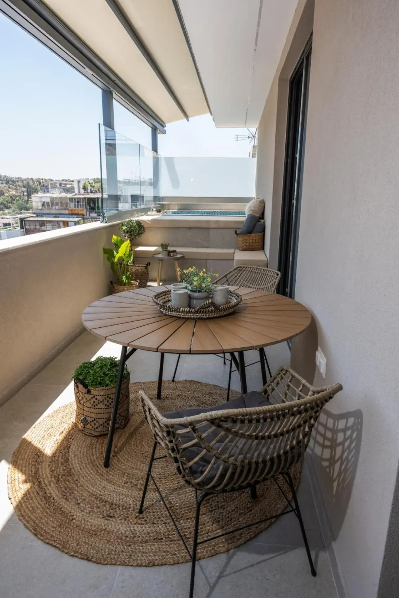 King Suite with Spa Bath in Heart Of Athens Apartments King Suite with Spa Bath in Heart Of Athens Apartments