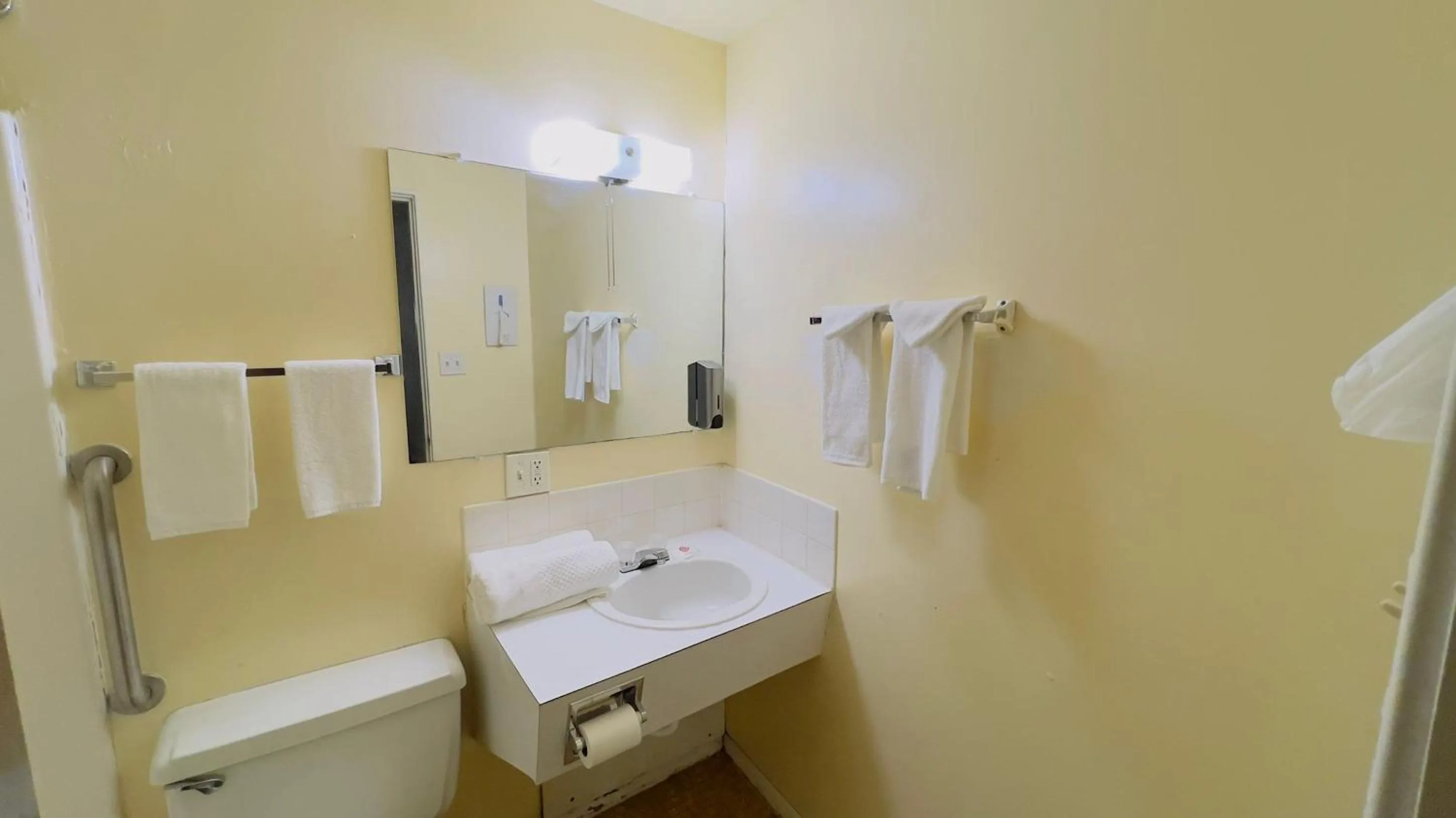 Travelors Lodge Motel & RV Park US-287&US-96