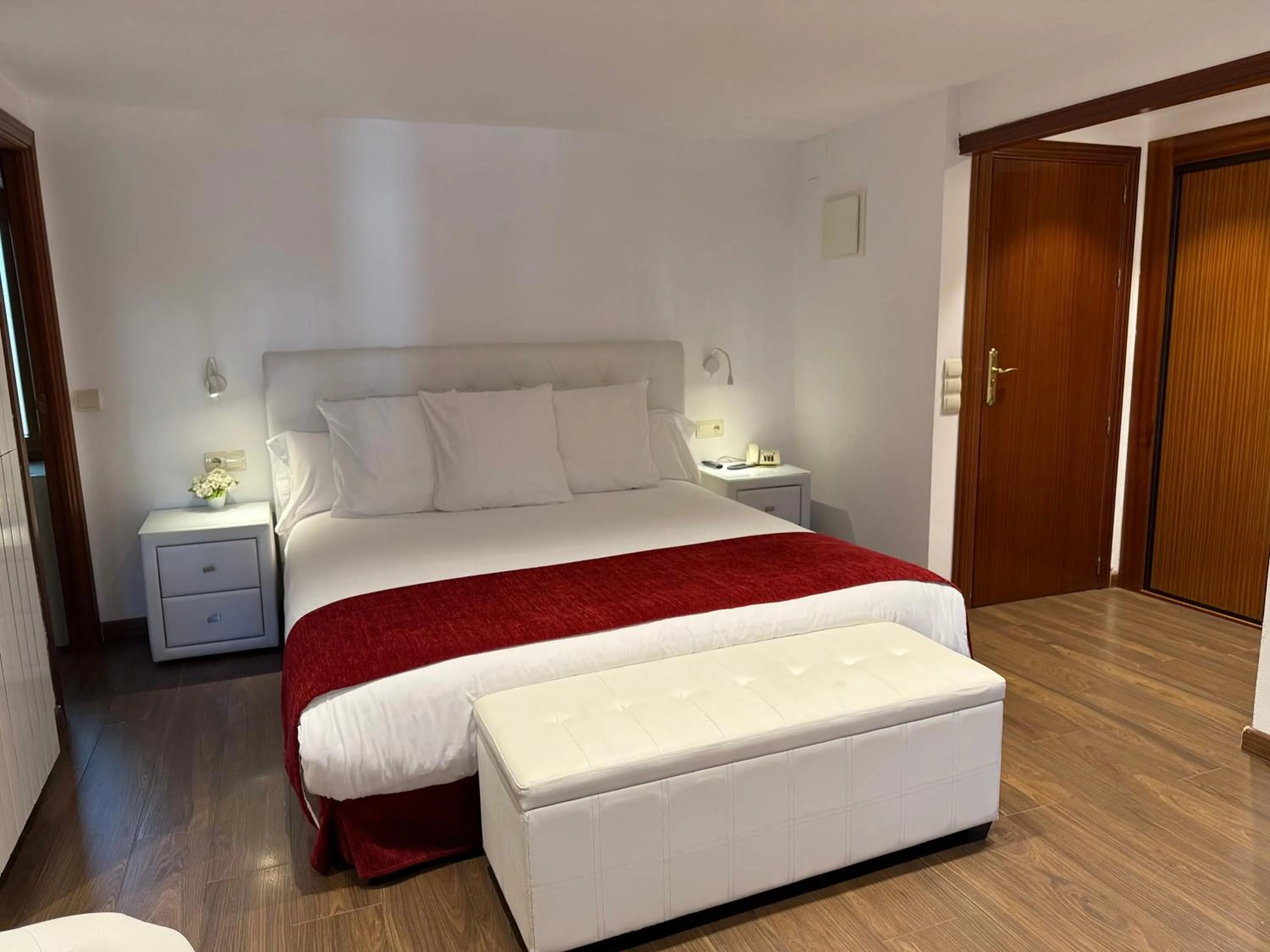 Bed in Hotel Del Lago