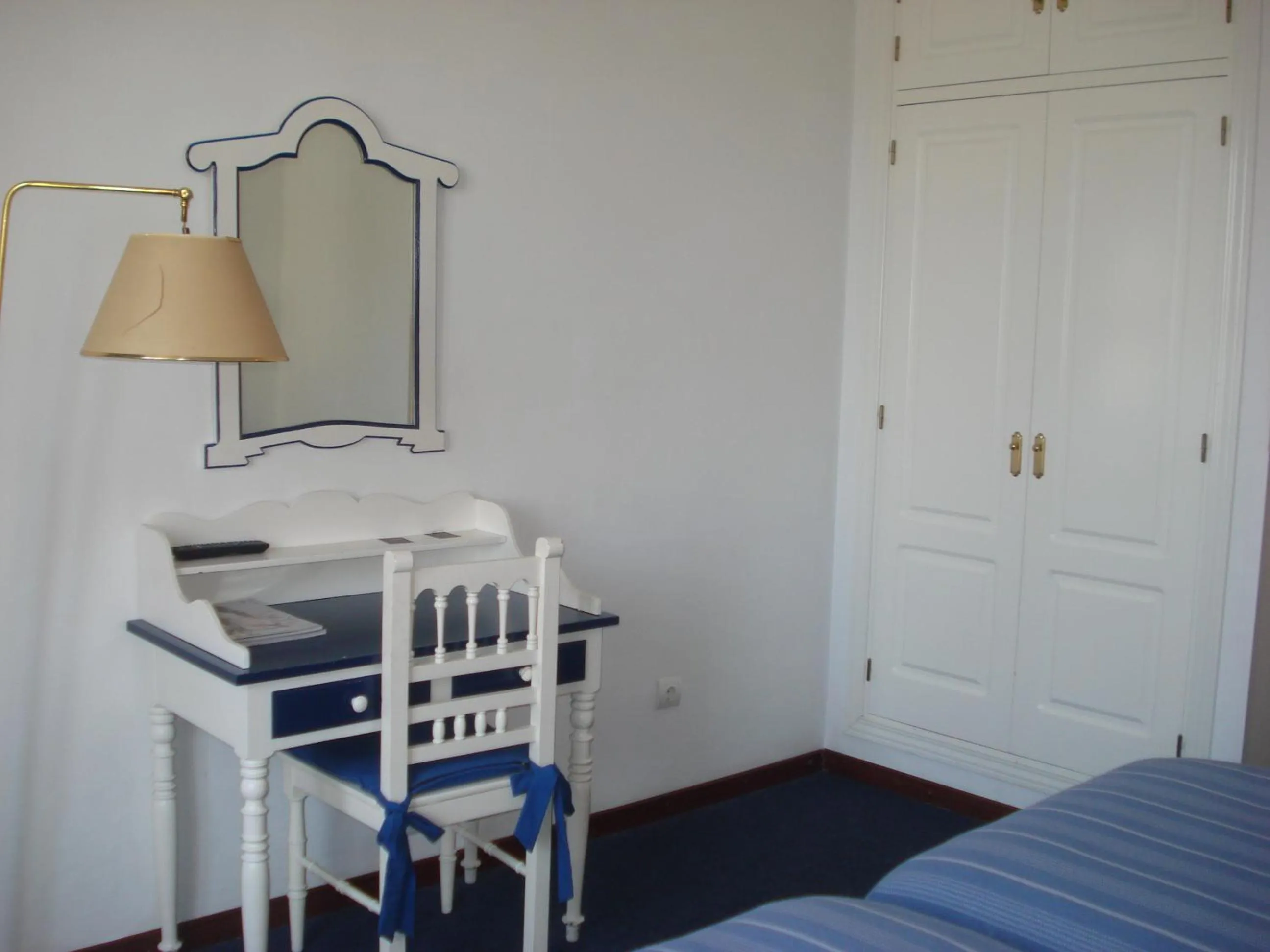 Seating area, Bed in Ronda Hotel Polo
