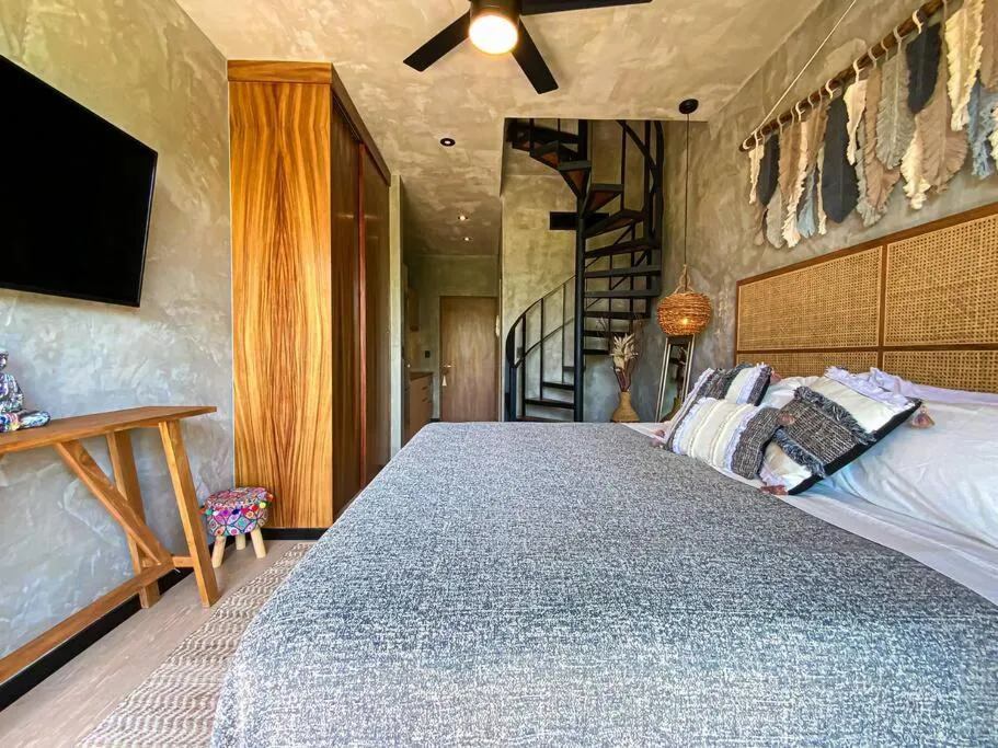 Bed in Amazing PH Corazon / Private Pool