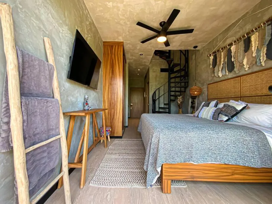 Bed in Amazing PH Corazon / Private Pool