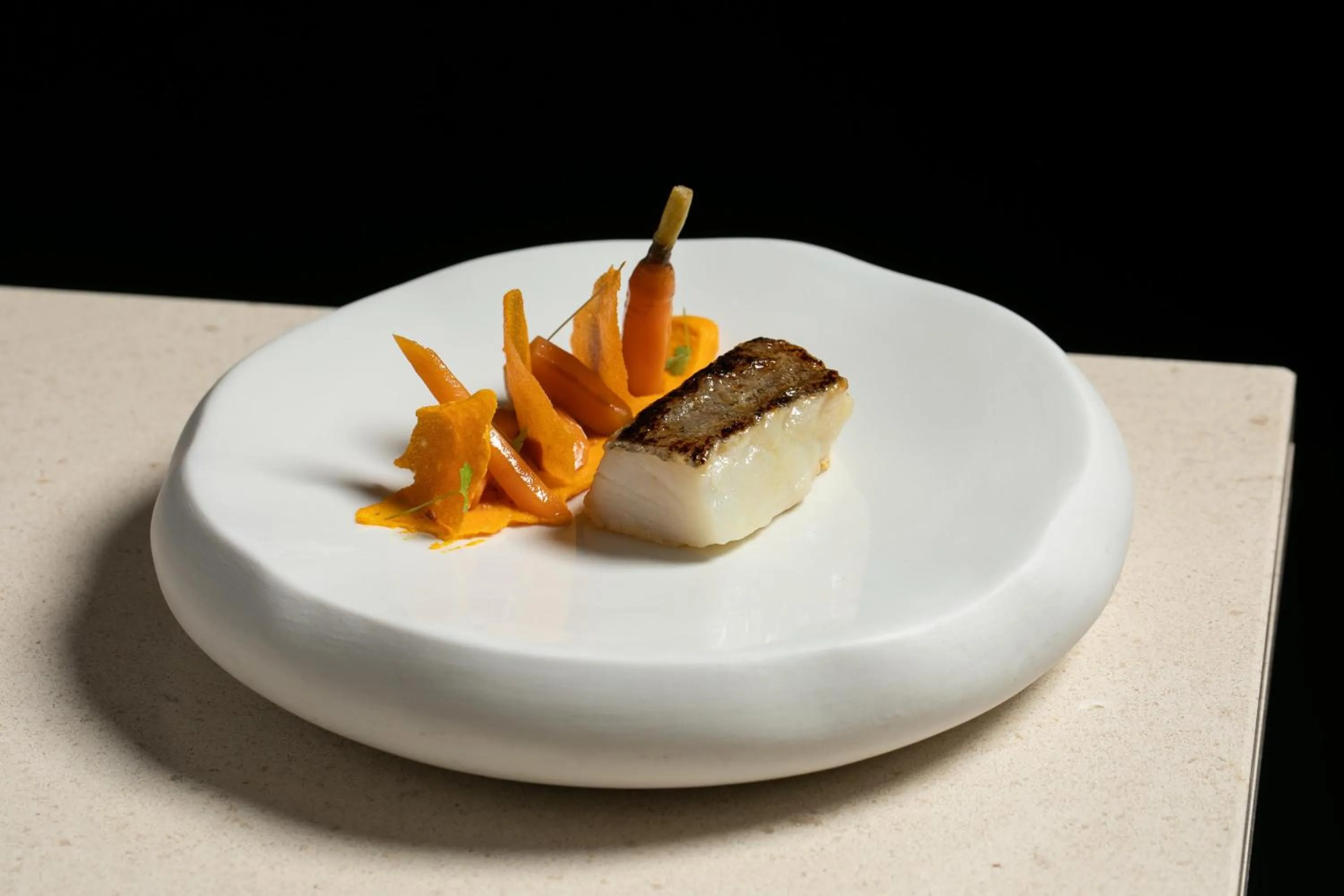 Restaurant/places to eat in Radisson RED Madrid