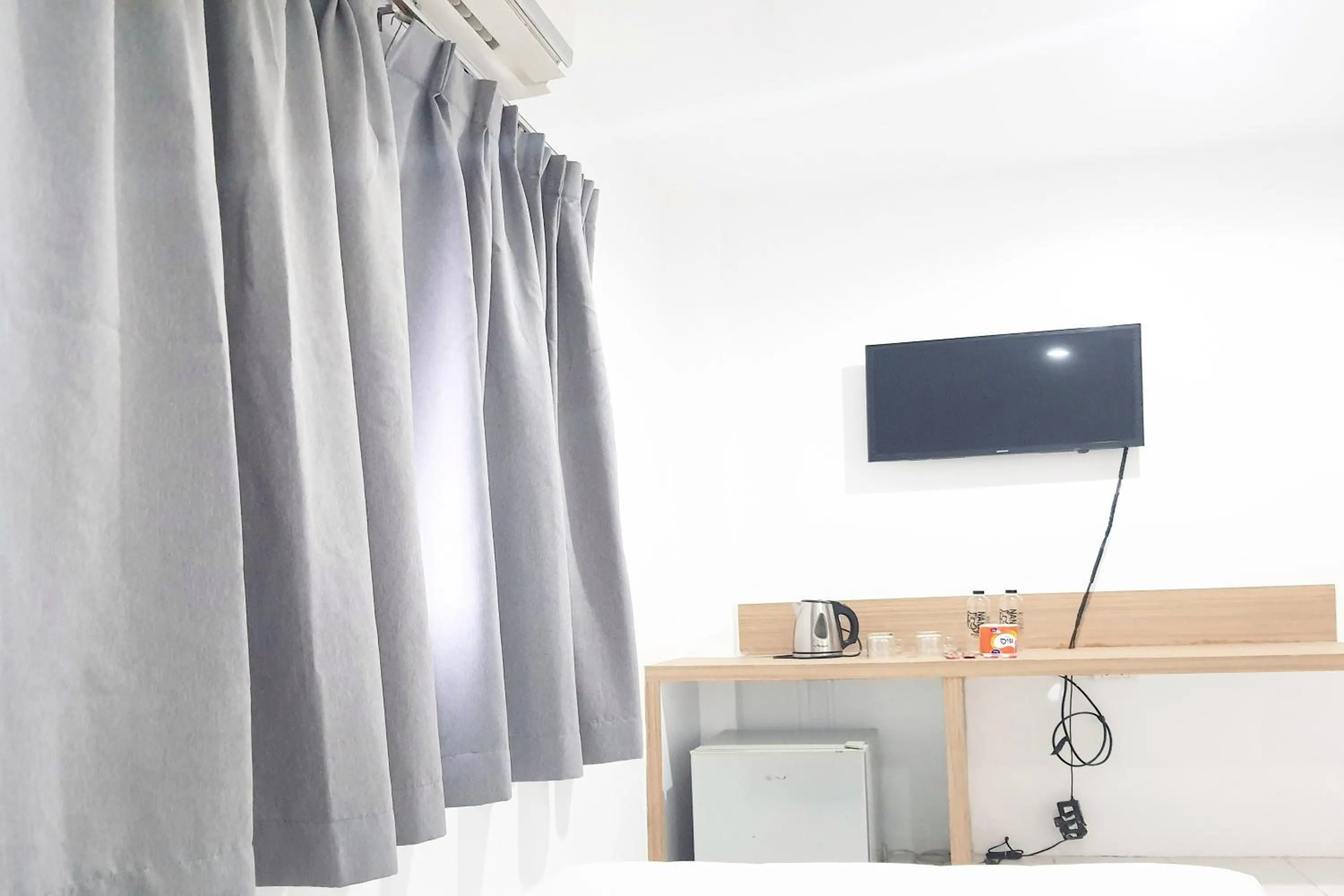 TV and multimedia in Patong Bay Inn