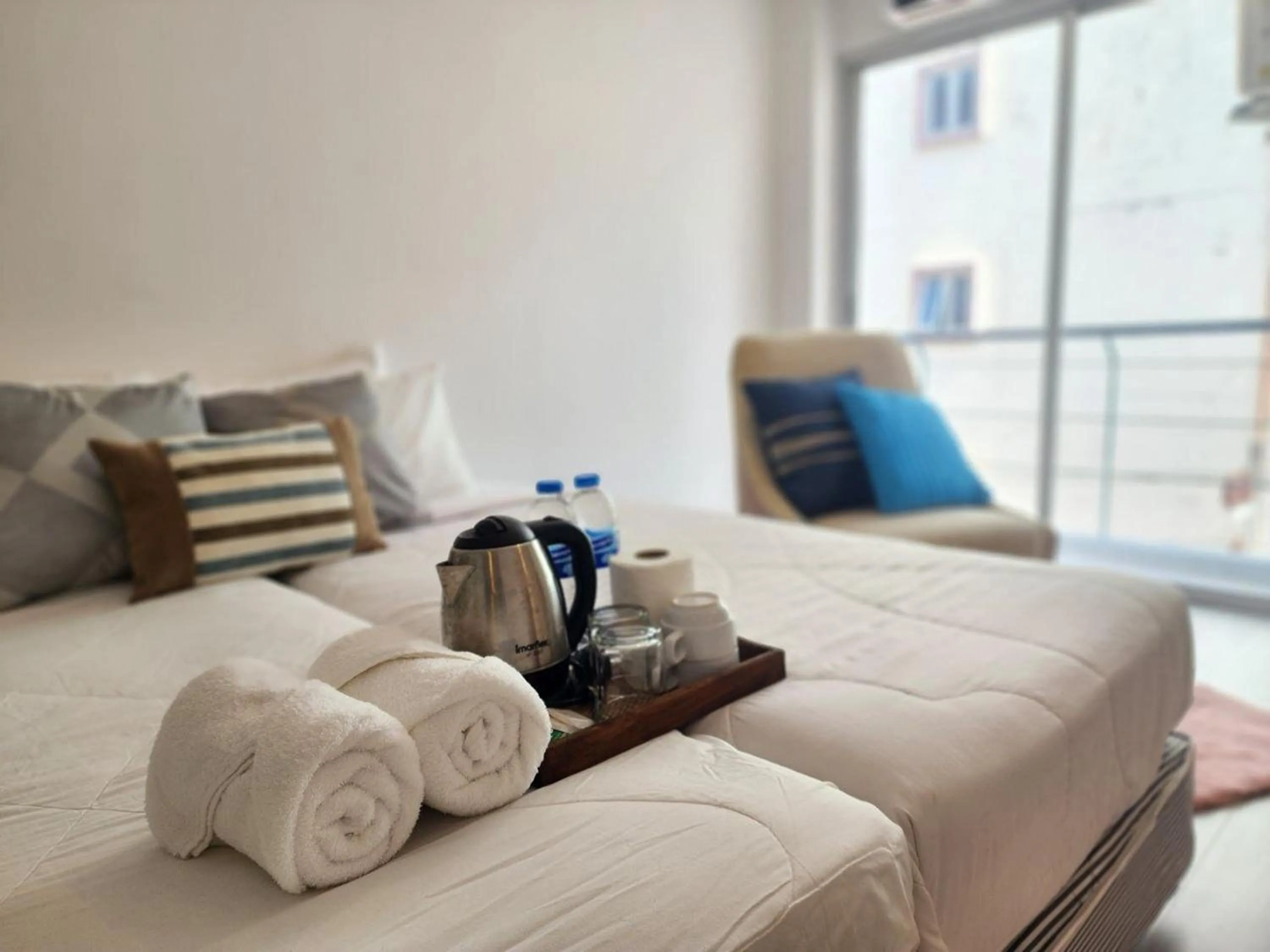 Bed in Patong Bay Inn