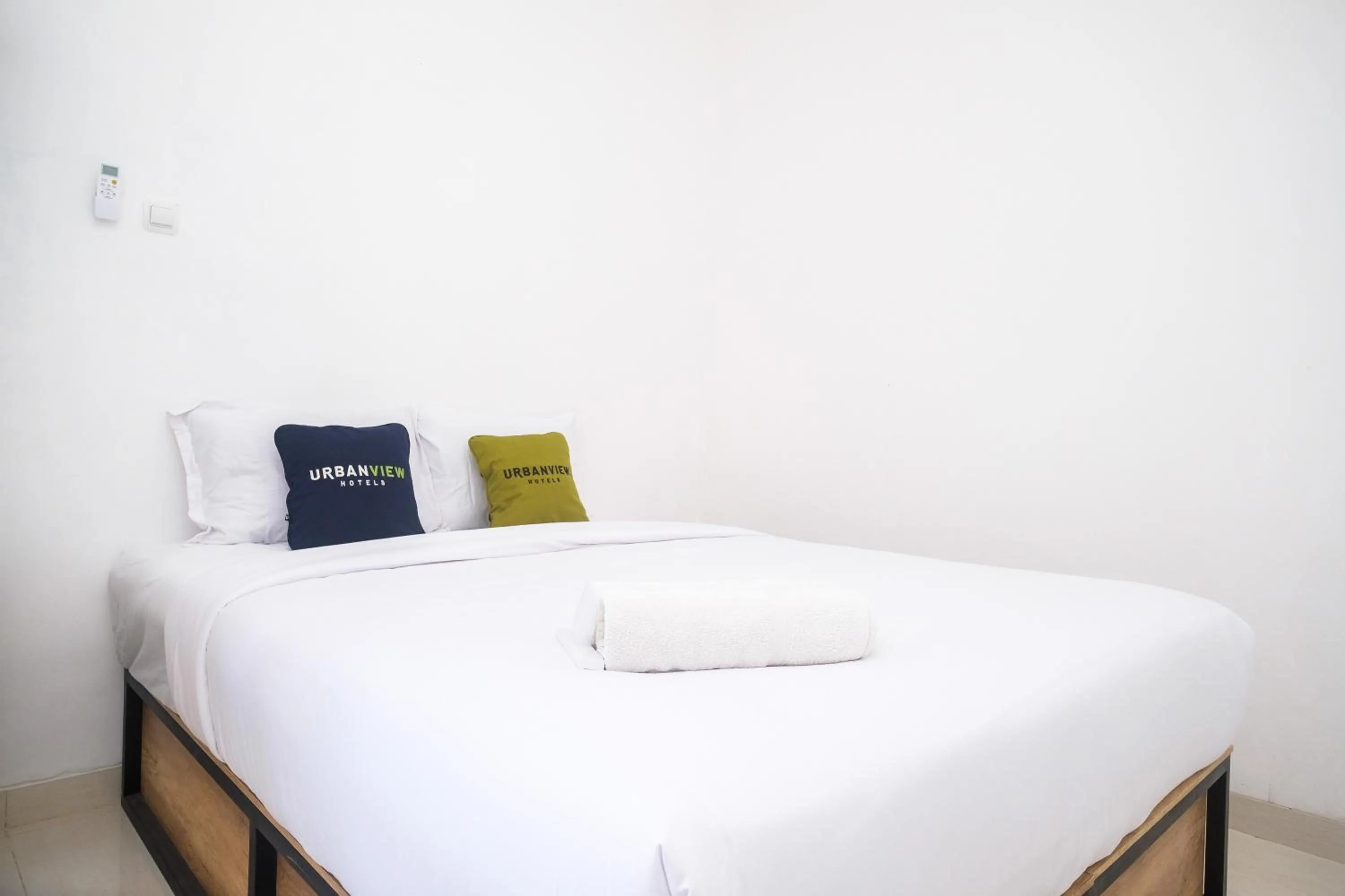 Bedroom, Bed in Urbanview Griya Kusumo Seturan Yogyakarta