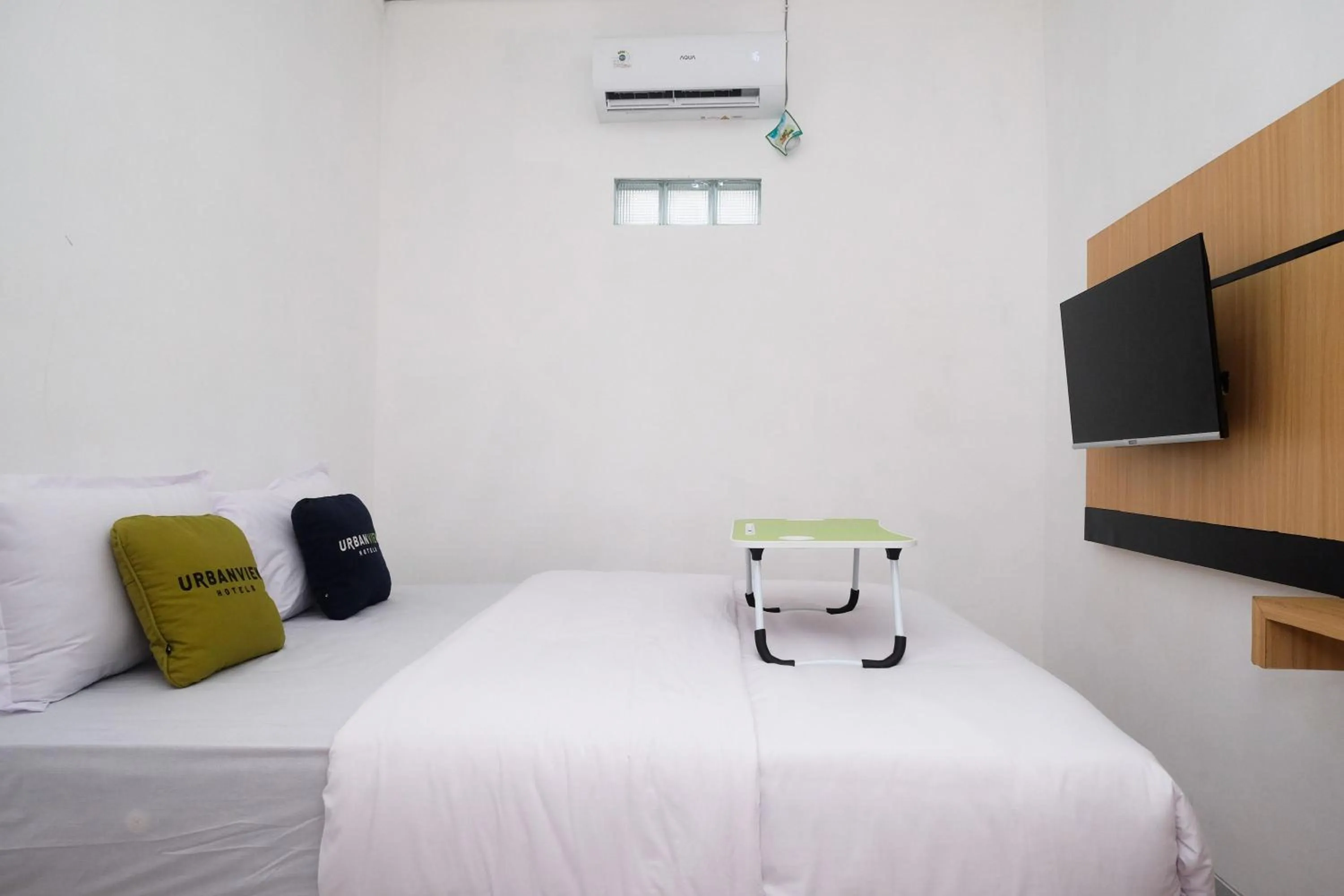 Bedroom, Bed in Urbanview Griya Kusumo Seturan Yogyakarta