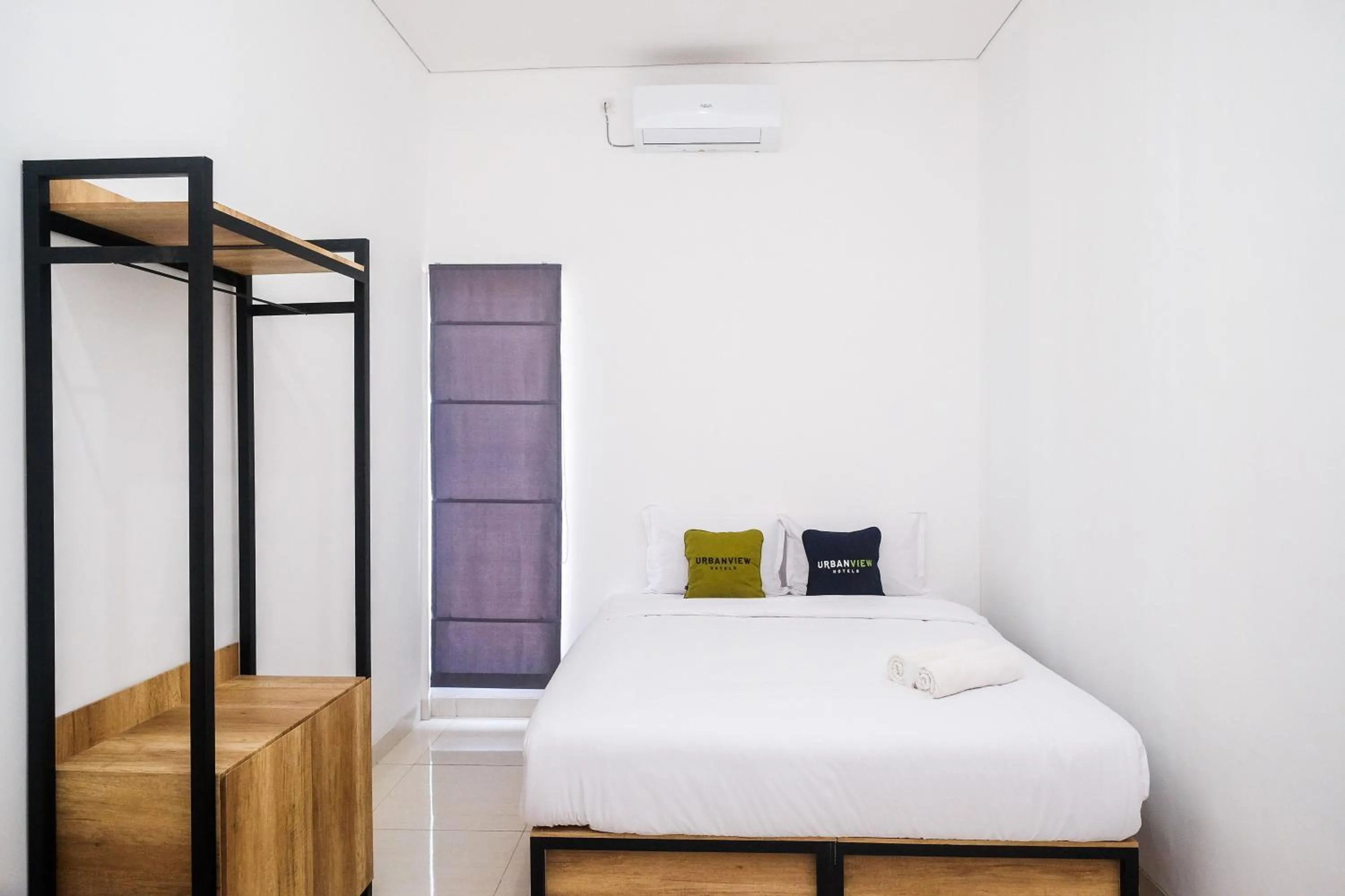 Bedroom, Bed in Urbanview Griya Kusumo Seturan Yogyakarta