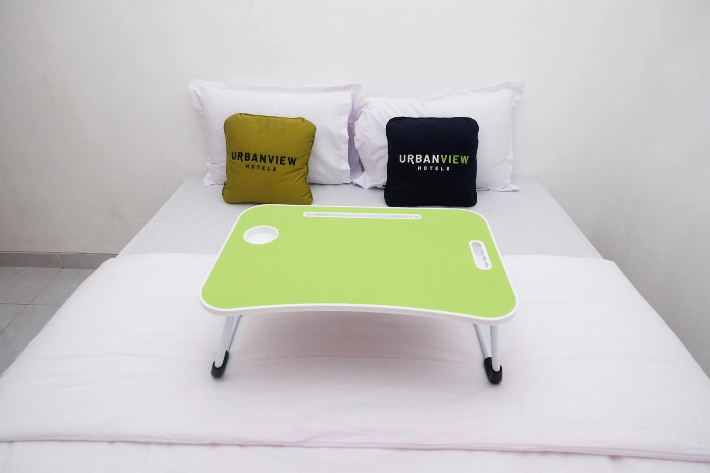 Bedroom, Bed in Urbanview Griya Kusumo Seturan Yogyakarta