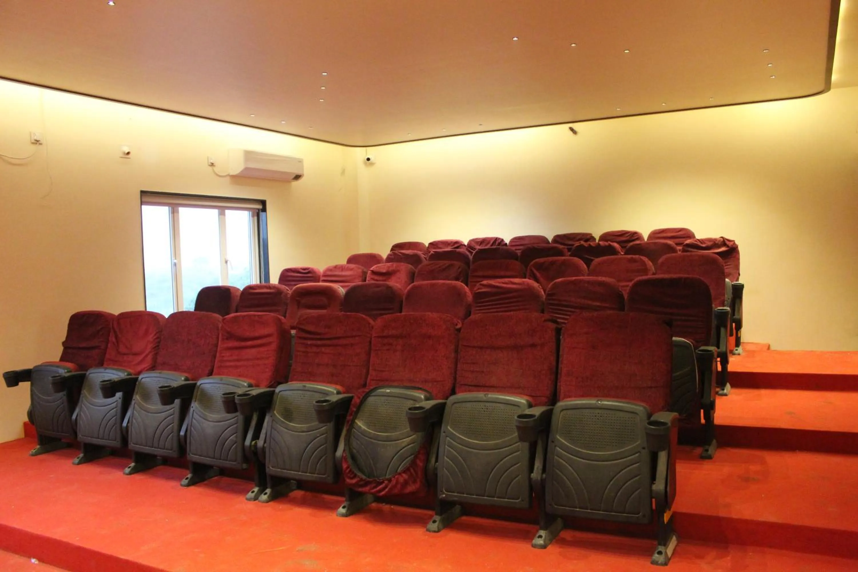 Meeting/conference room in Flamingo Club and Resort Una 3 Km Away from Diu Check Post