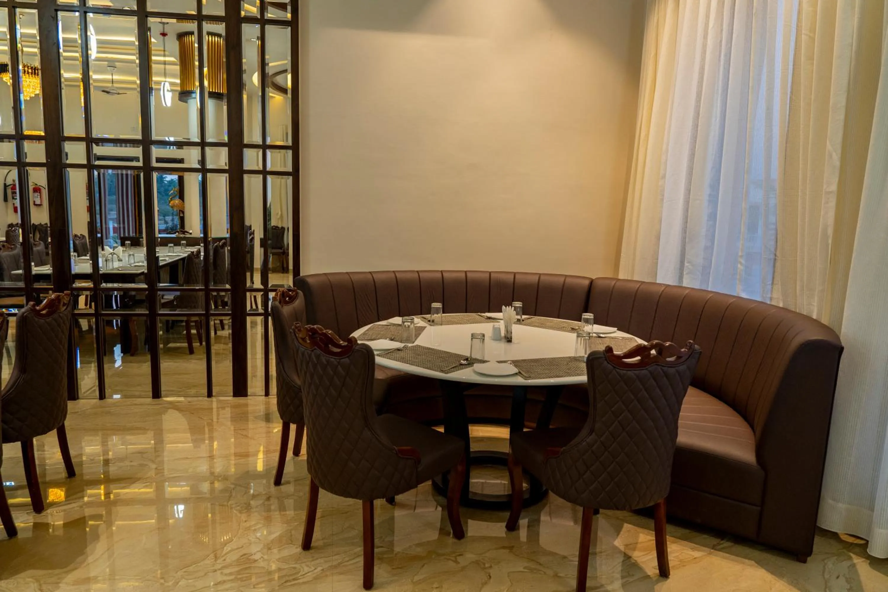 Restaurant/places to eat in Flamingo Club and Resort Una 3 Km Away from Diu Check Post