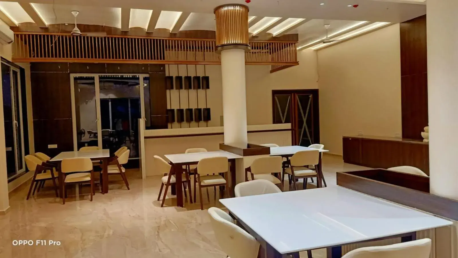 Restaurant/places to eat in Flamingo Club and Resort Una 3 Km Away from Diu Check Post Restaurant/places to eat in Flamingo Club and Resort Una 3 Km Away from Diu Check Post