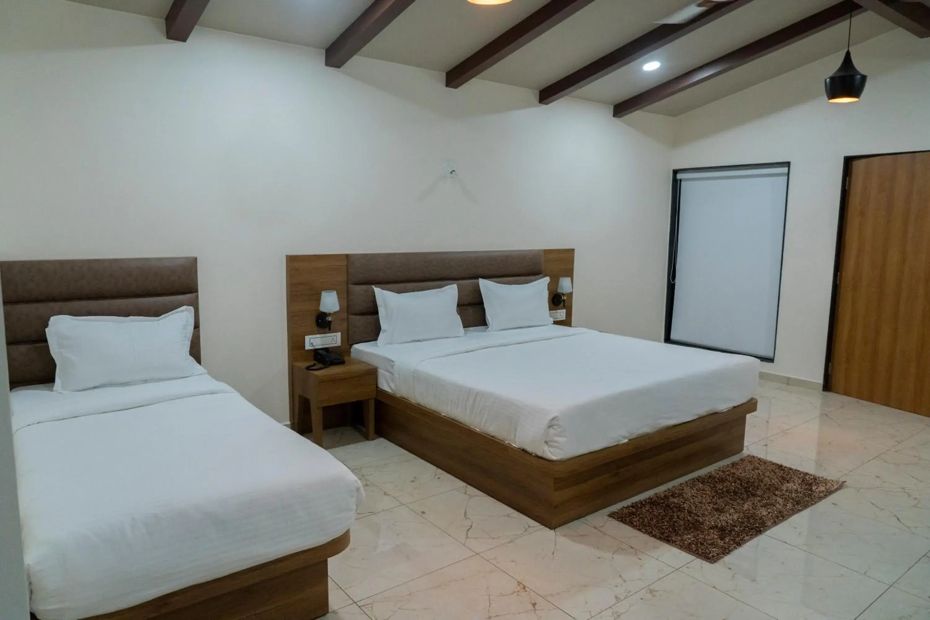 Bed in Flamingo Club and Resort Una 3 Km Away from Diu Check Post Bed in Flamingo Club and Resort Una 3 Km Away from Diu Check Post