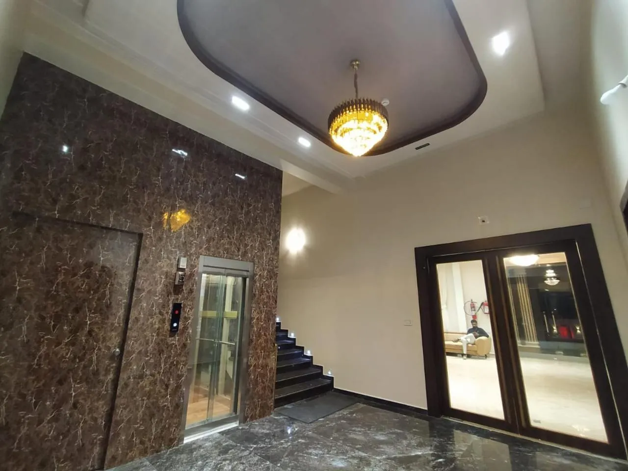 elevator in Flamingo Club and Resort Una 3 Km Away from Diu Check Post