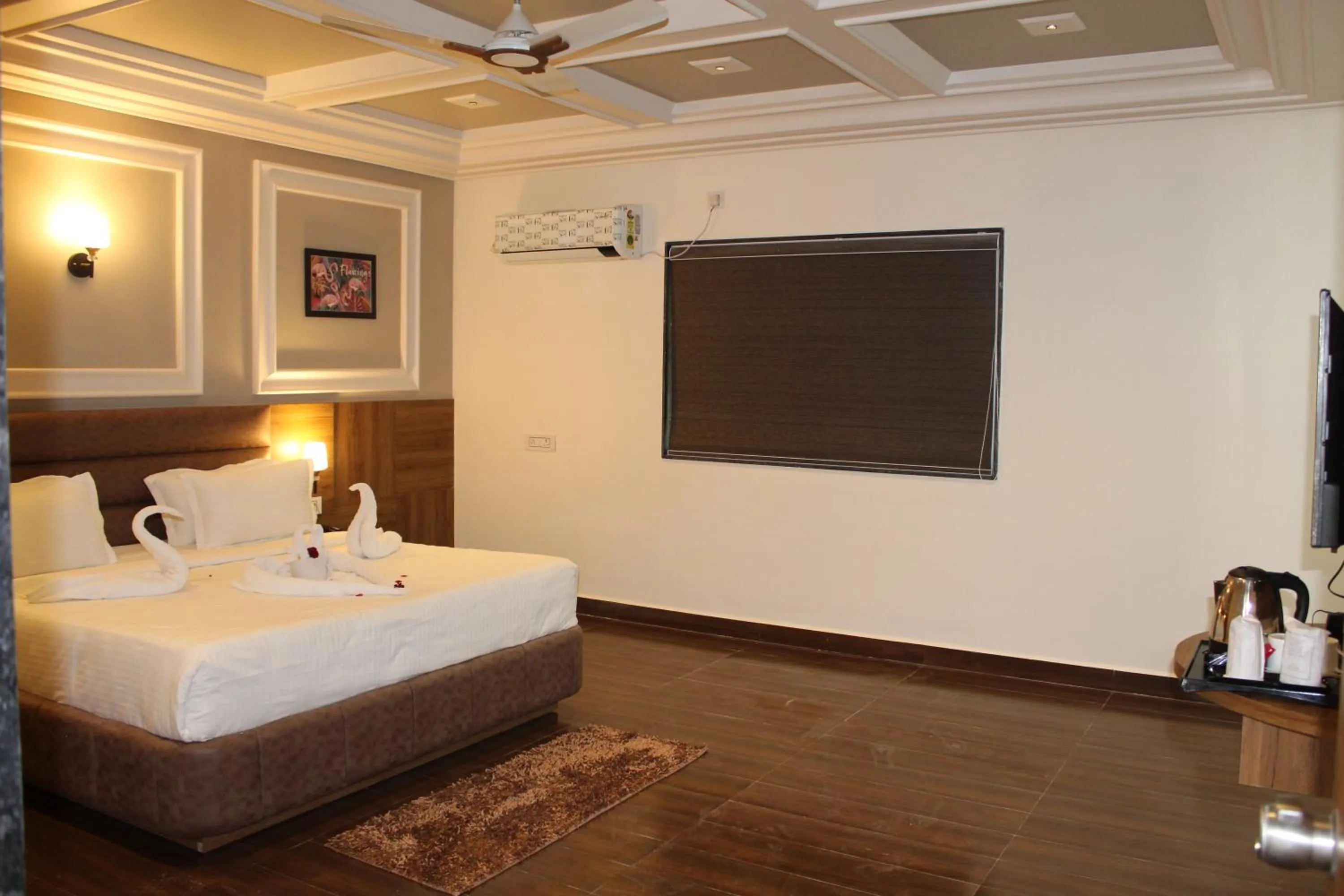 Bed in Flamingo Club and Resort Una 3 Km Away from Diu Check Post